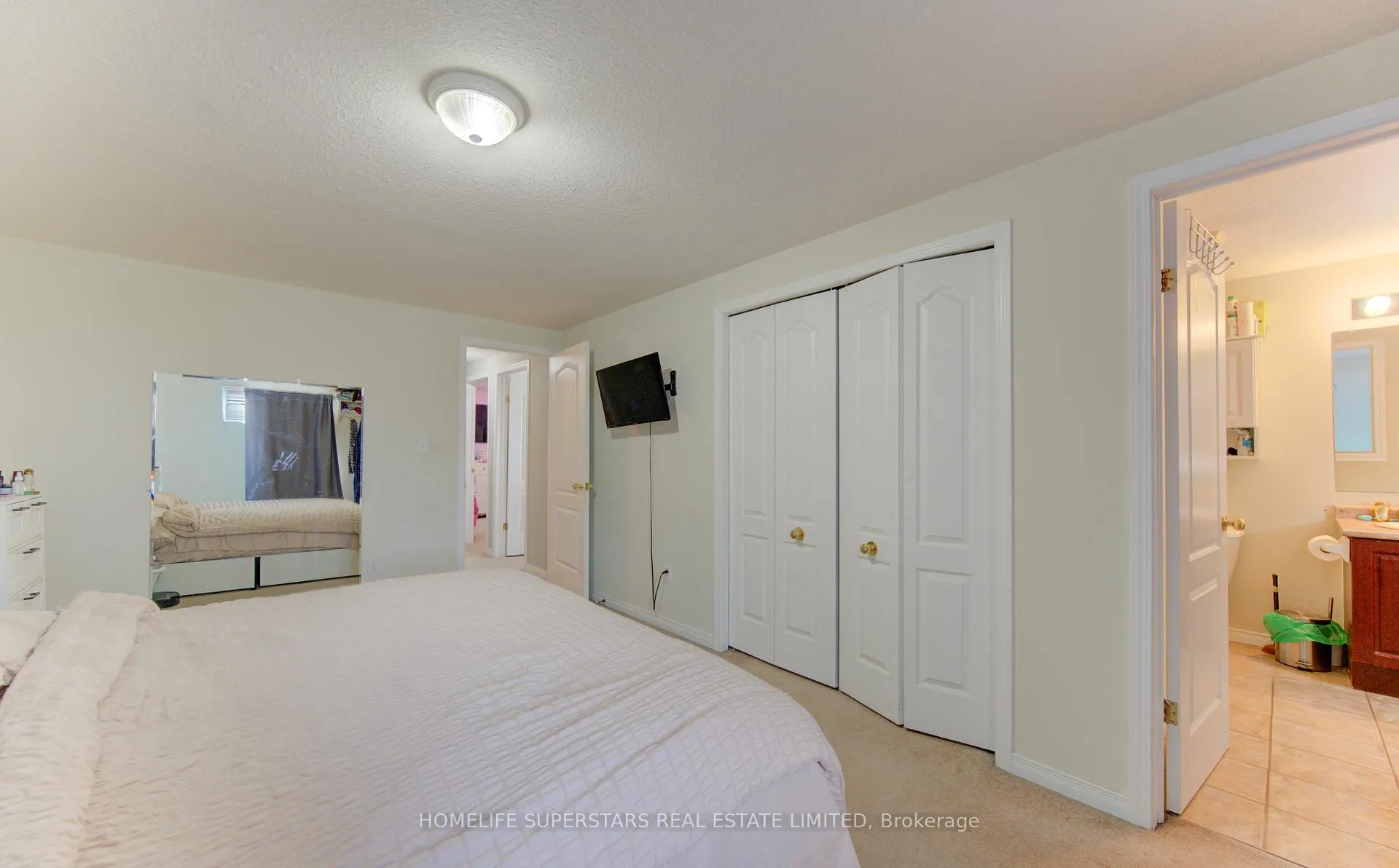 Photo 19 of 148 Snowdrop Crescent, Kitchener, Larentian West — HOMEH