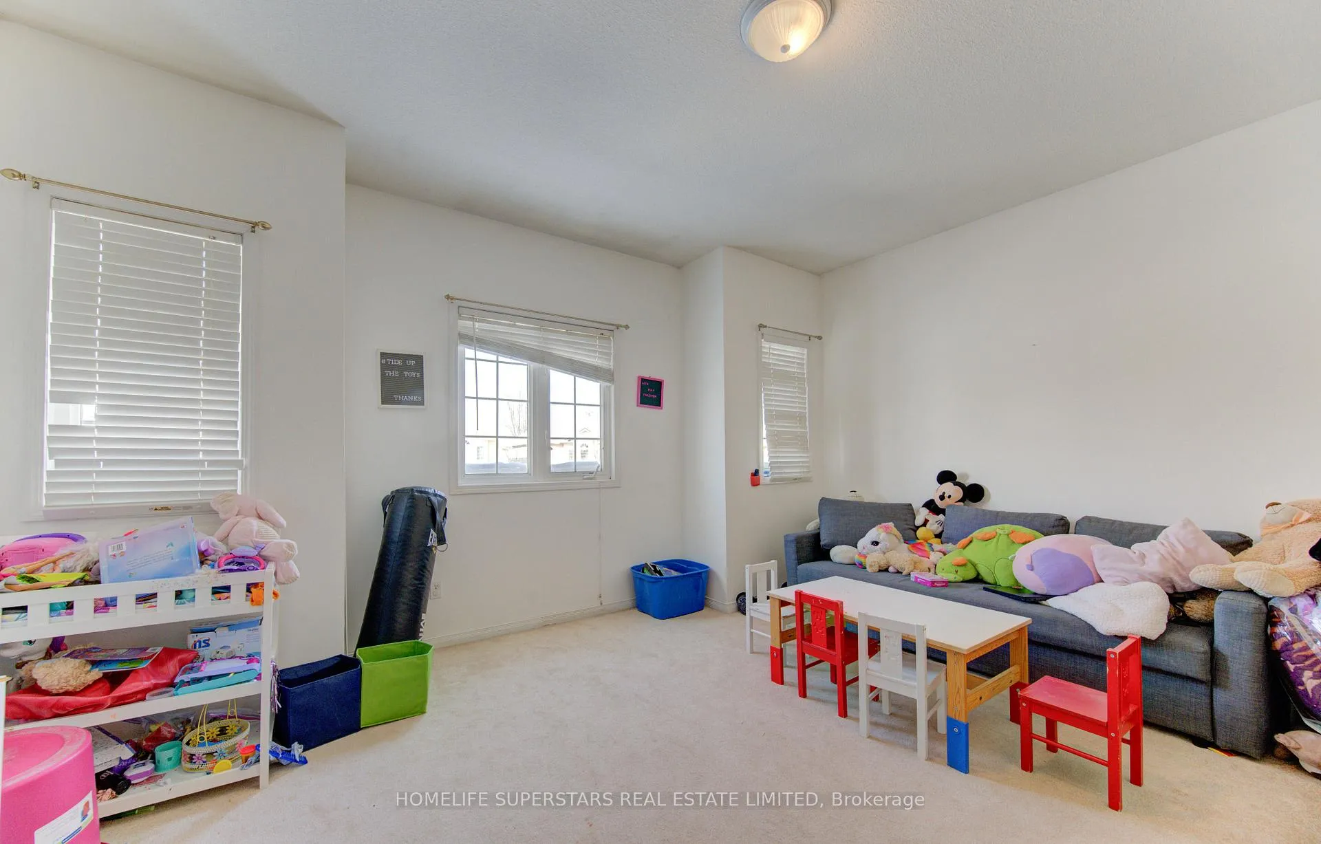 Photo 22 of 148 Snowdrop Crescent, Kitchener, Larentian West — HOMEH