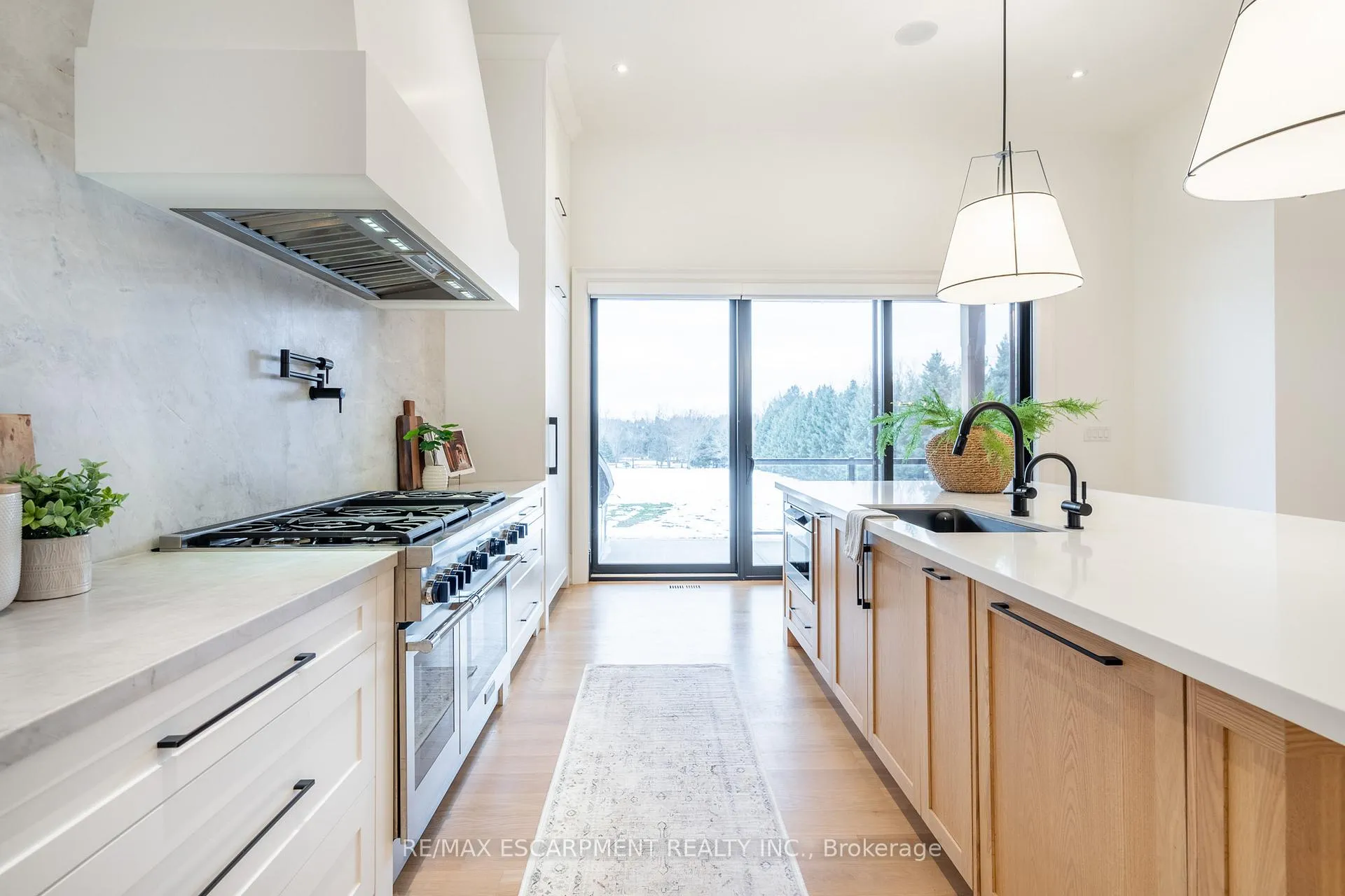 Photo 13 of 302 Carlisle Road, Hamilton, Carlisle — HOMEH