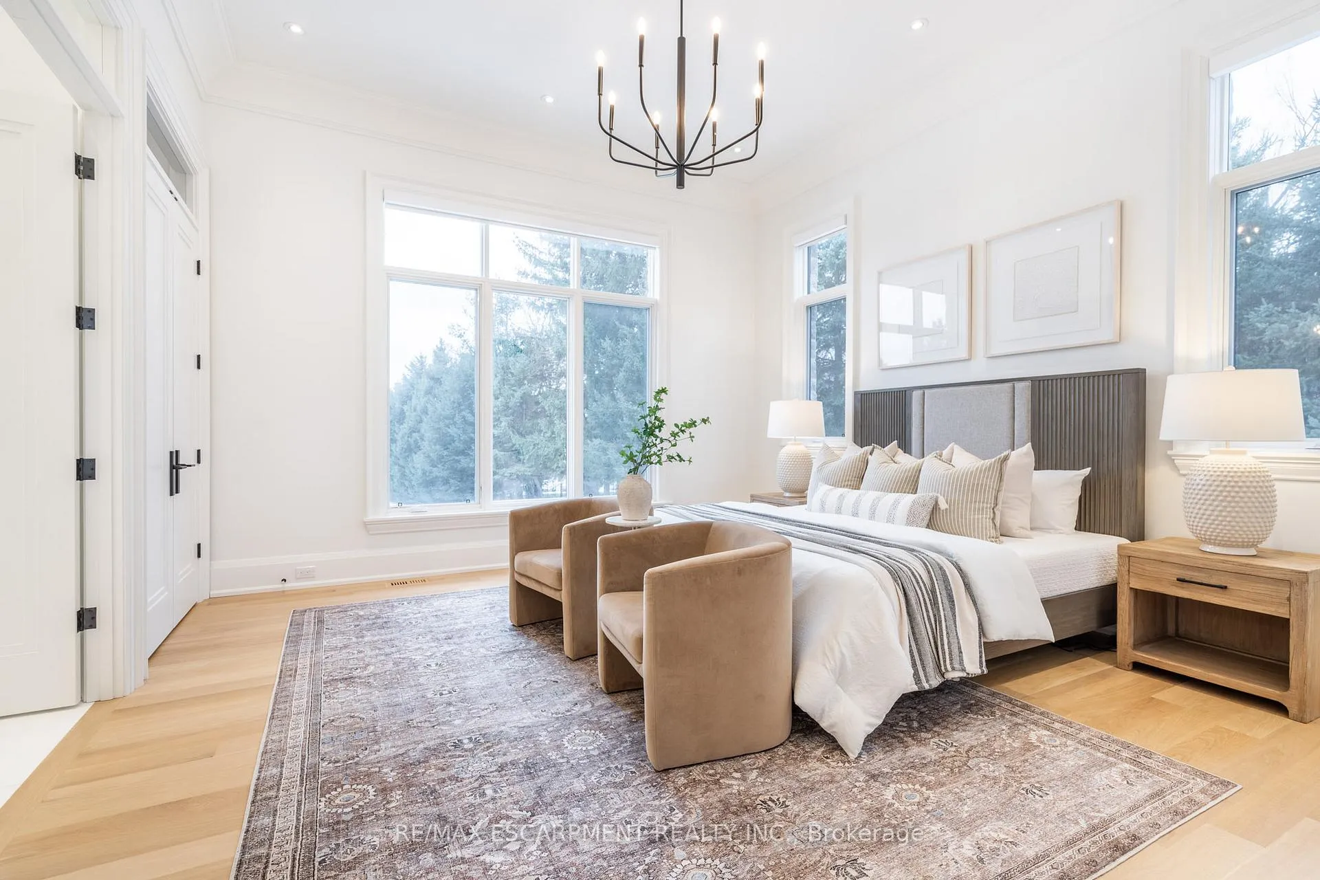 Photo 20 of 302 Carlisle Road, Hamilton, Carlisle — HOMEH