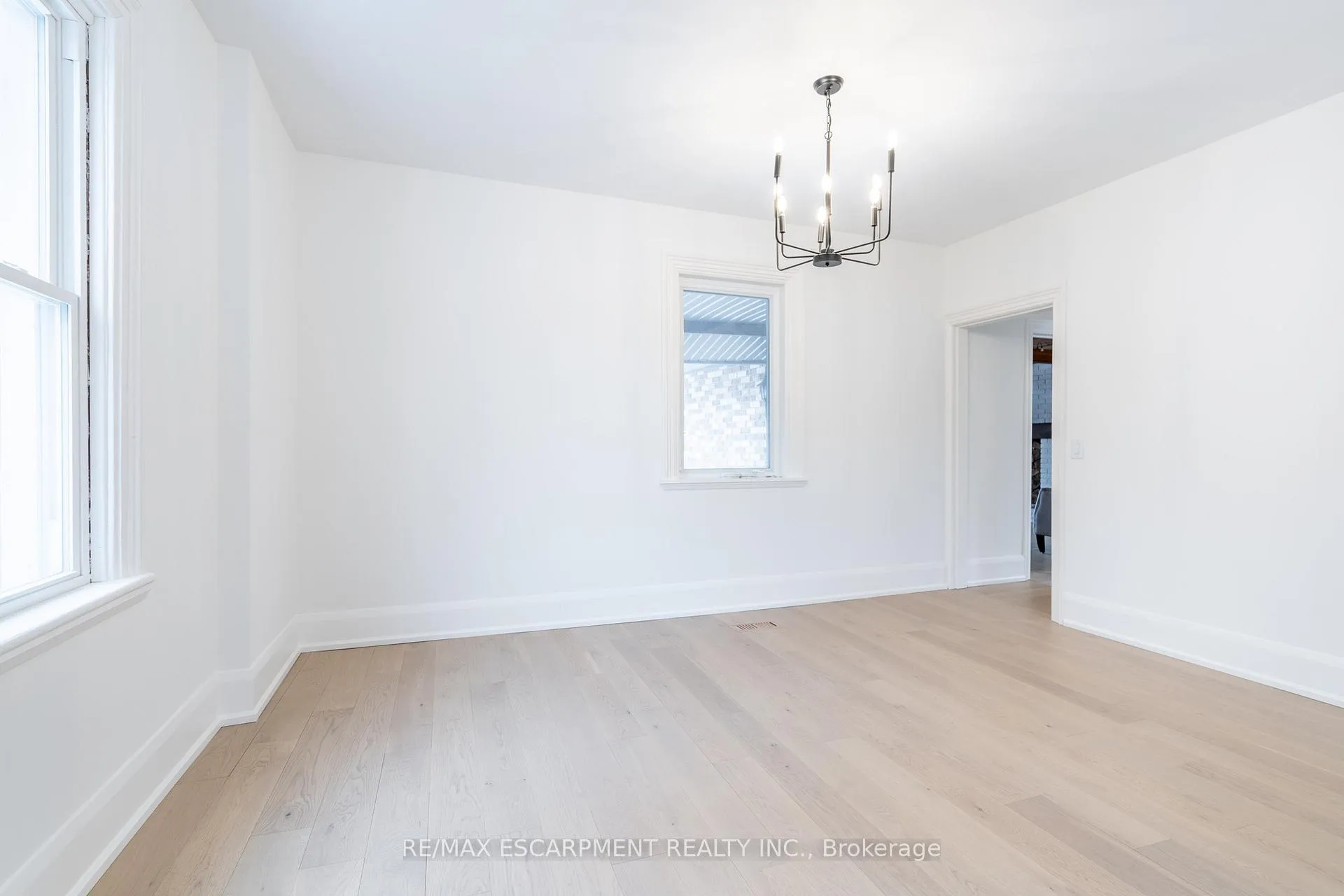 Photo 42 of 302 Carlisle Road, Hamilton, Carlisle — HOMEH