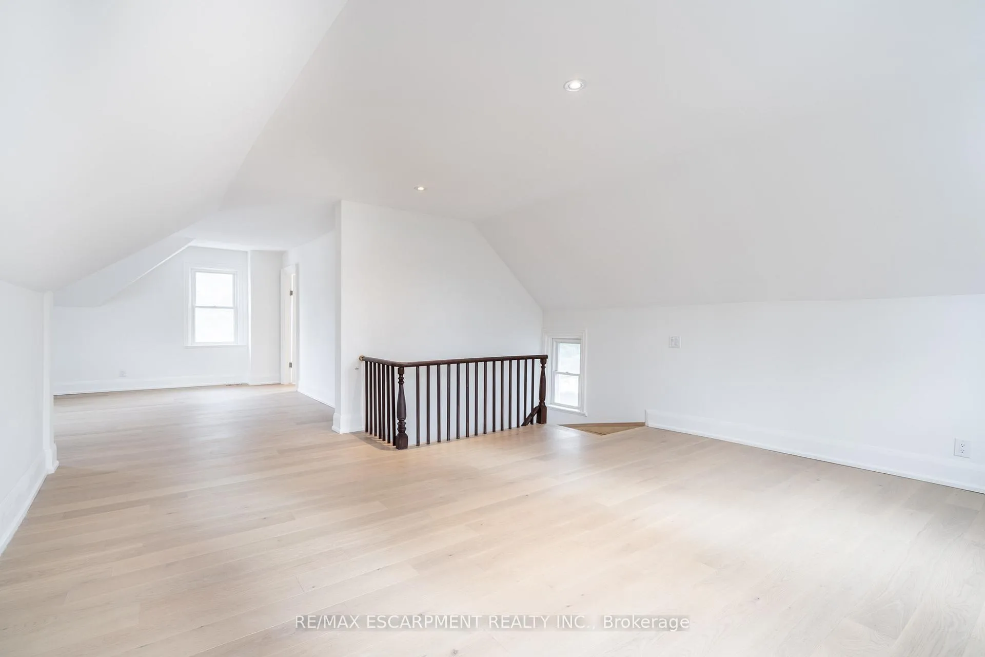 Photo 47 of 302 Carlisle Road, Hamilton, Carlisle — HOMEH
