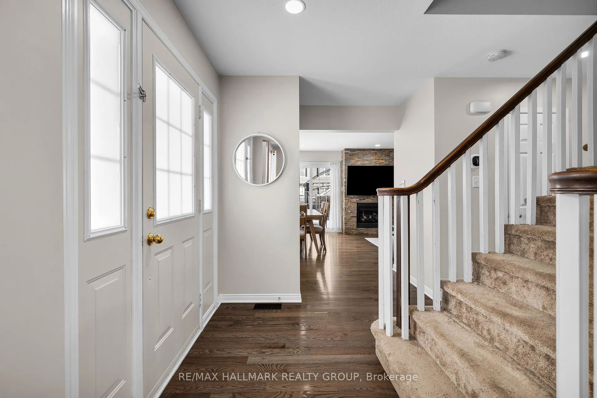 Photo 5 of 320 Silbrass Private, Ottawa, Barrhaven - Stonebridge — HOMEH