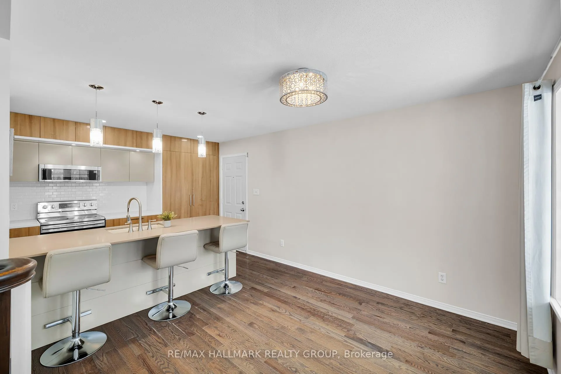 Photo 18 of 320 Silbrass Private, Ottawa, Barrhaven - Stonebridge — HOMEH