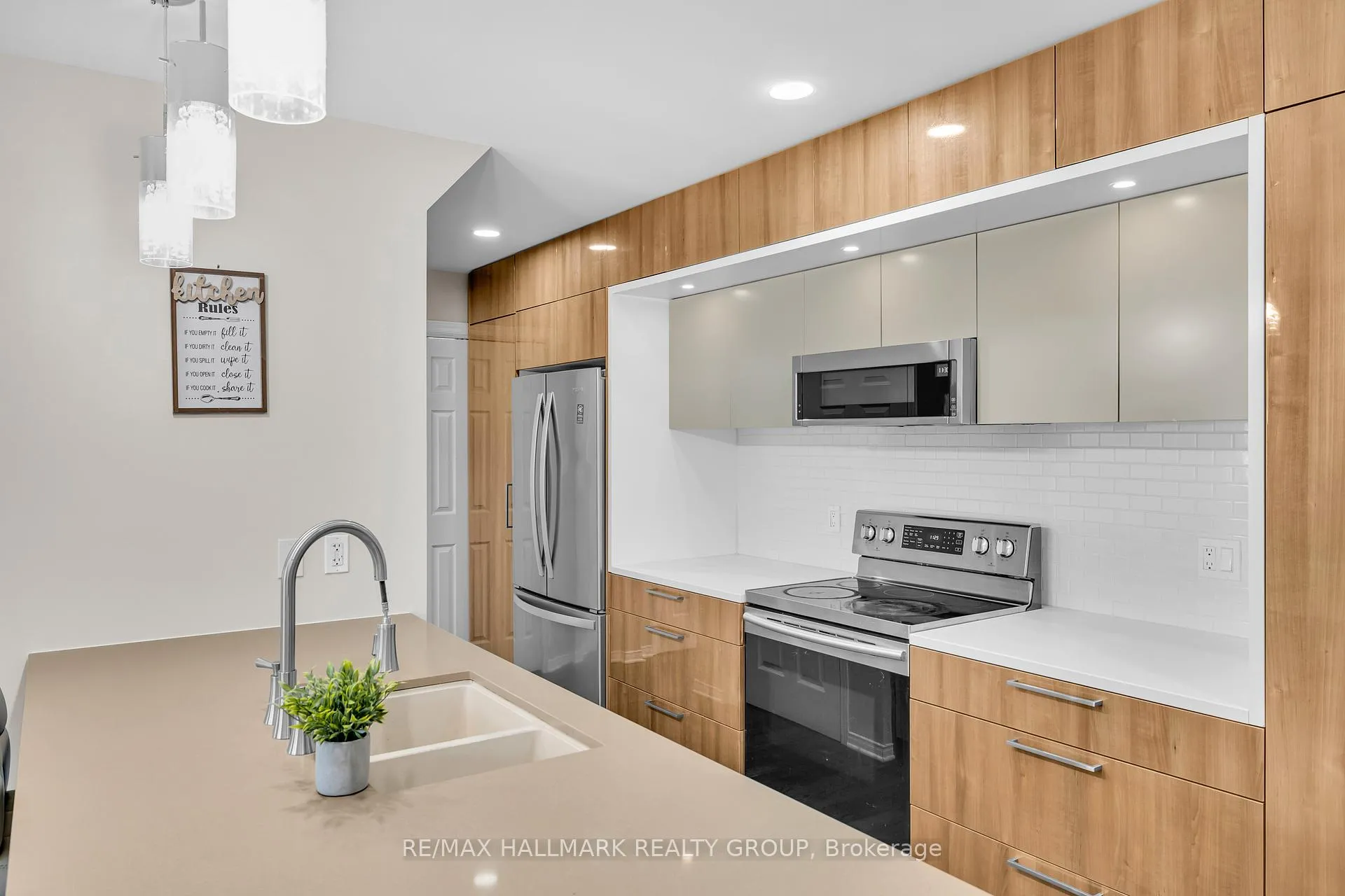 Photo 24 of 320 Silbrass Private, Ottawa, Barrhaven - Stonebridge — HOMEH