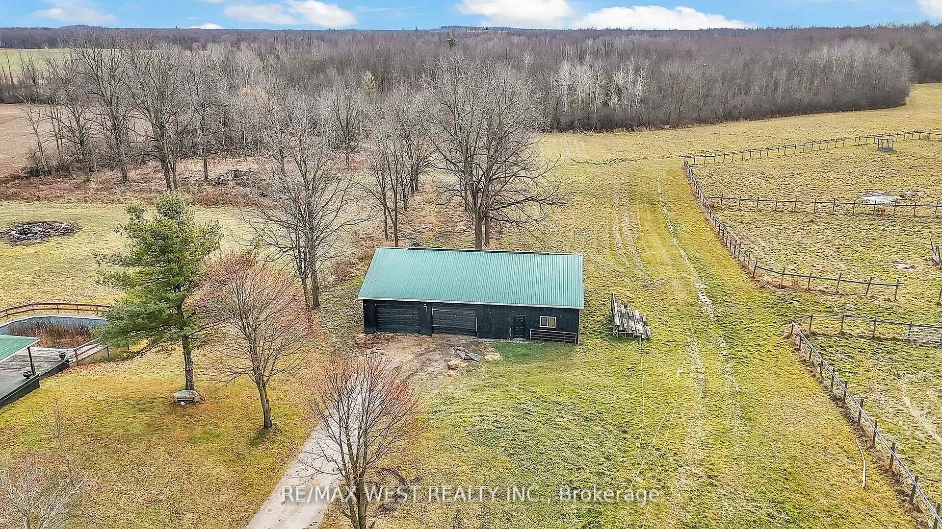 Photo 10 of 1802 Regional Rd 97, Cambridge, Silver Heights — HOMEH