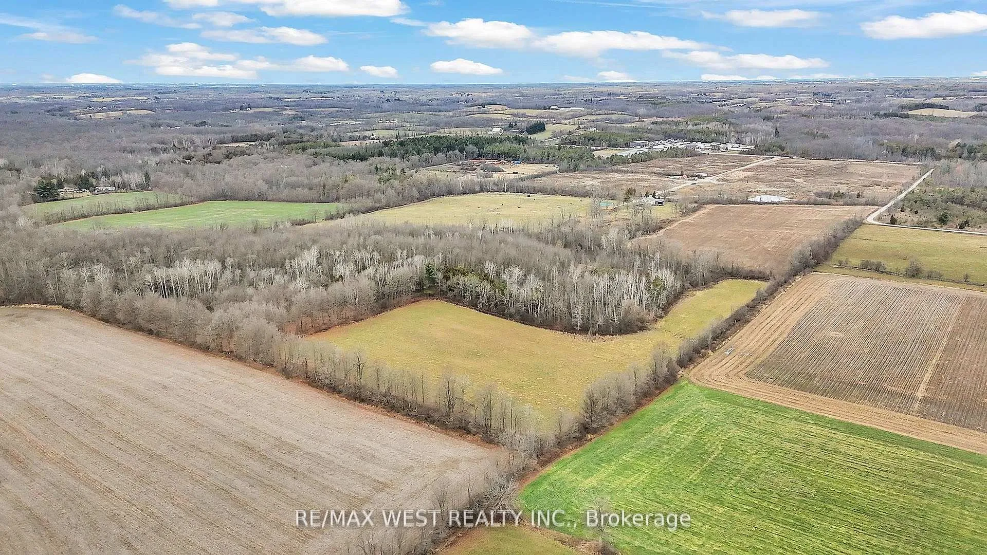 Photo 13 of 1802 Regional Rd 97, Cambridge, Silver Heights — HOMEH