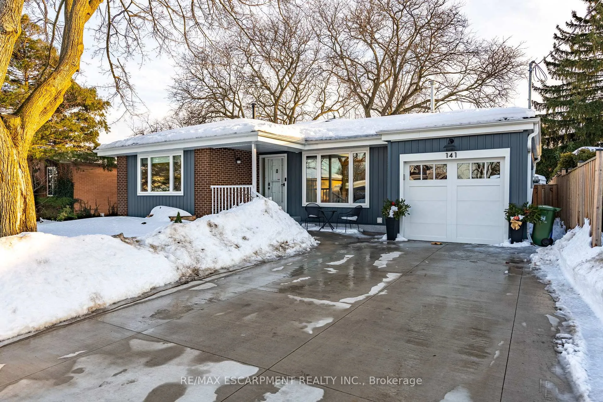 Photo 1 of 141 Buckingham Drive, Hamilton, Westcliffe — HOMEH