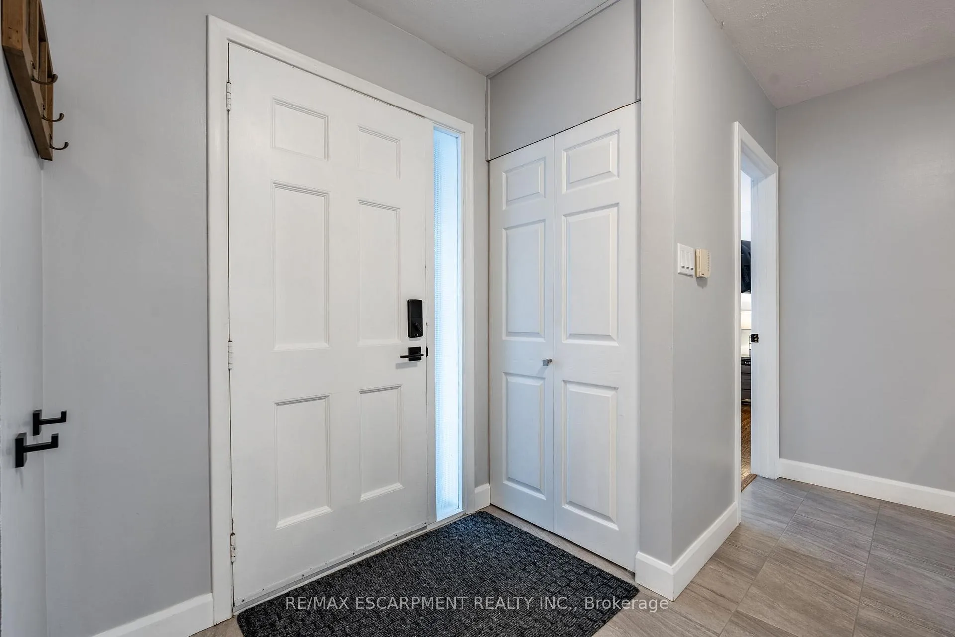 Photo 4 of 141 Buckingham Drive, Hamilton, Westcliffe — HOMEH