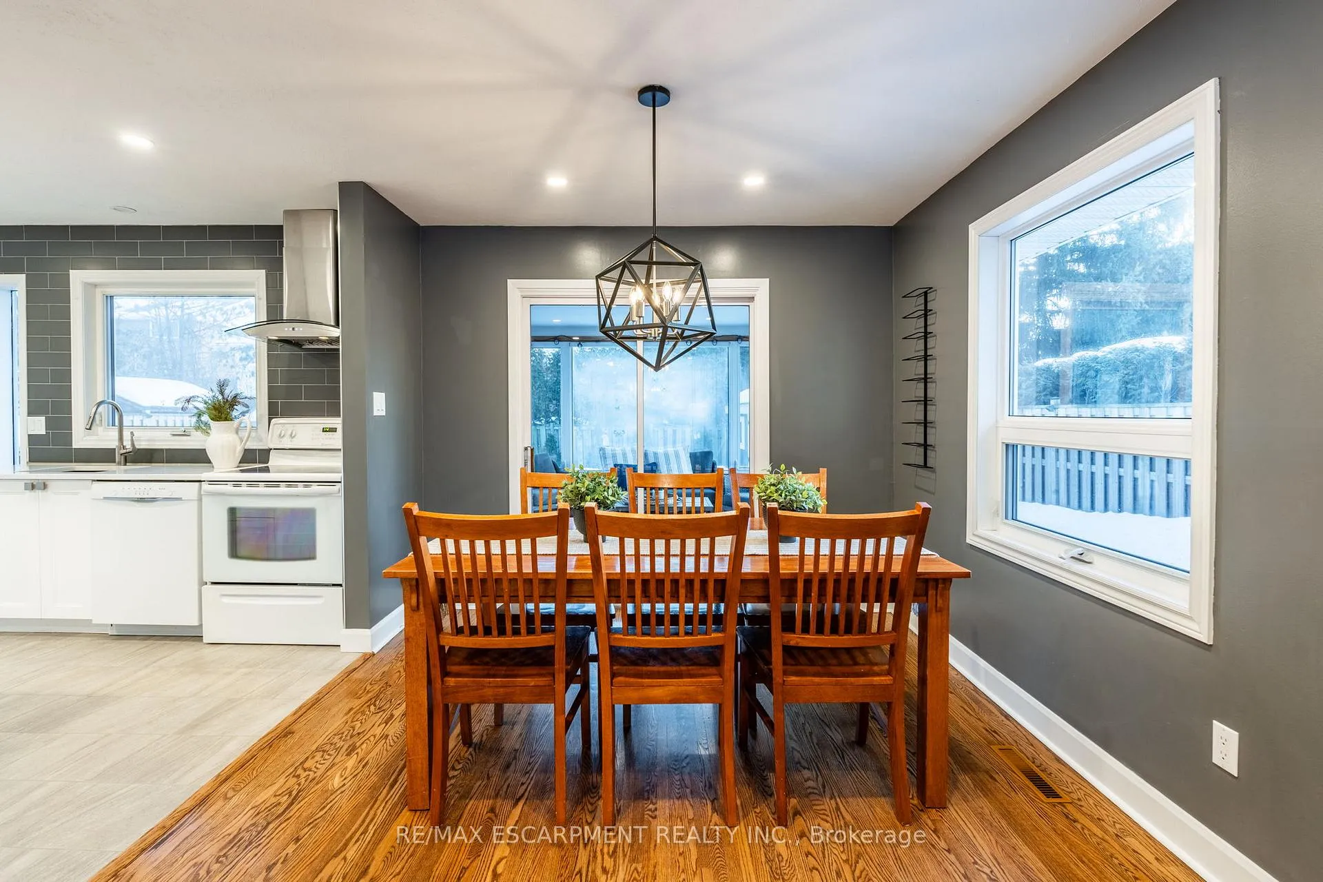 Photo 11 of 141 Buckingham Drive, Hamilton, Westcliffe — HOMEH