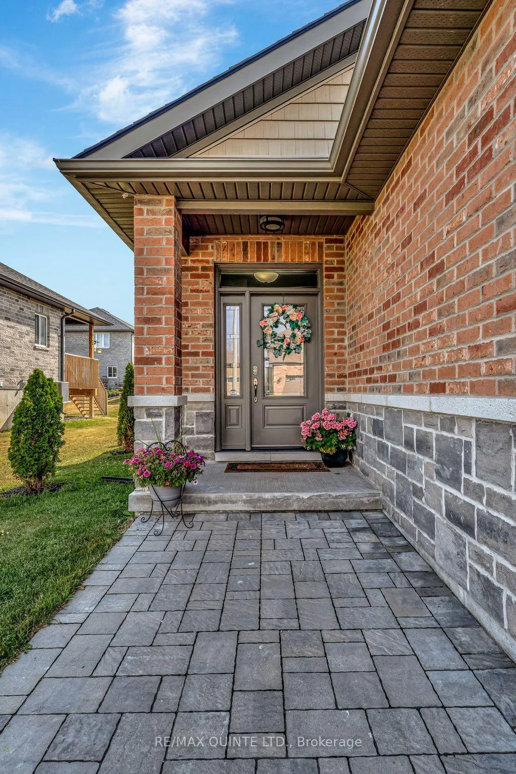 Photo 4 of 57 Redwood Drive, Belleville, Thurlow Ward — HOMEH