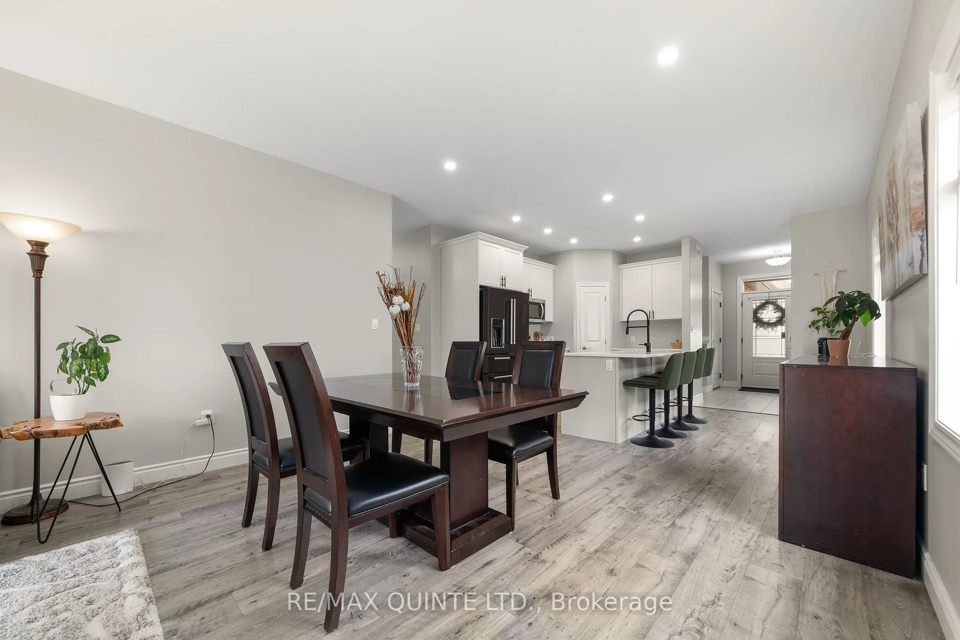 Photo 17 of 57 Redwood Drive, Belleville, Thurlow Ward — HOMEH