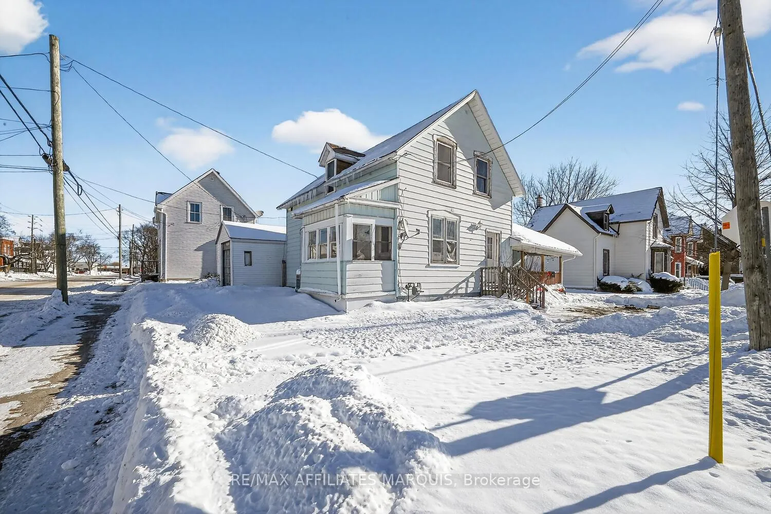 Photo 1 of 17 Mcgill Street N, Smiths Falls — HOMEH