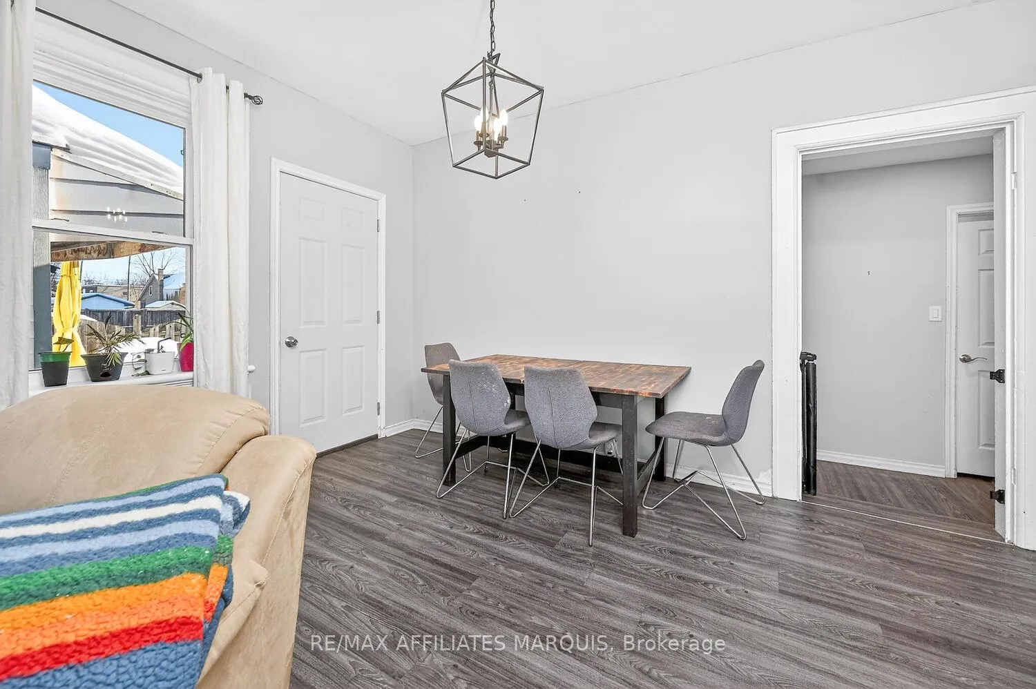 Photo 13 of 17 Mcgill Street N, Smiths Falls — HOMEH