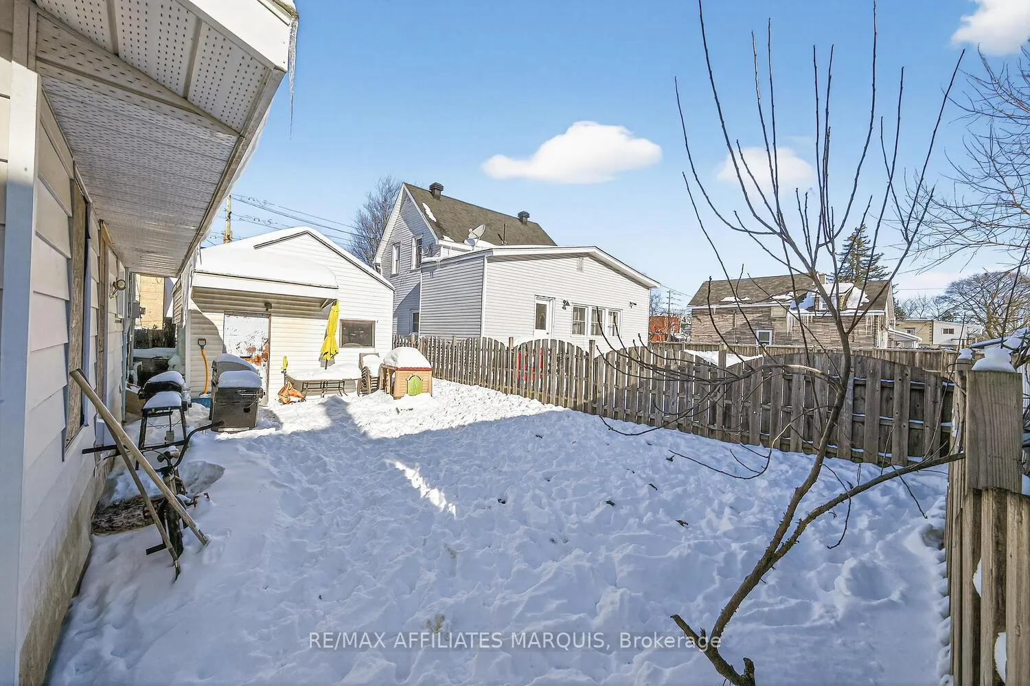 Photo 35 of 17 Mcgill Street N, Smiths Falls — HOMEH