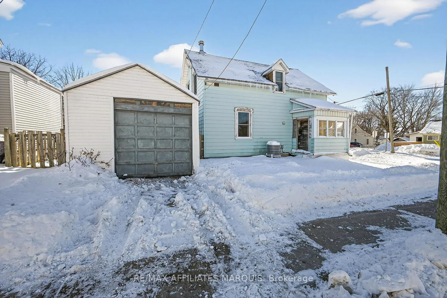 Photo 40 of 17 Mcgill Street N, Smiths Falls — HOMEH