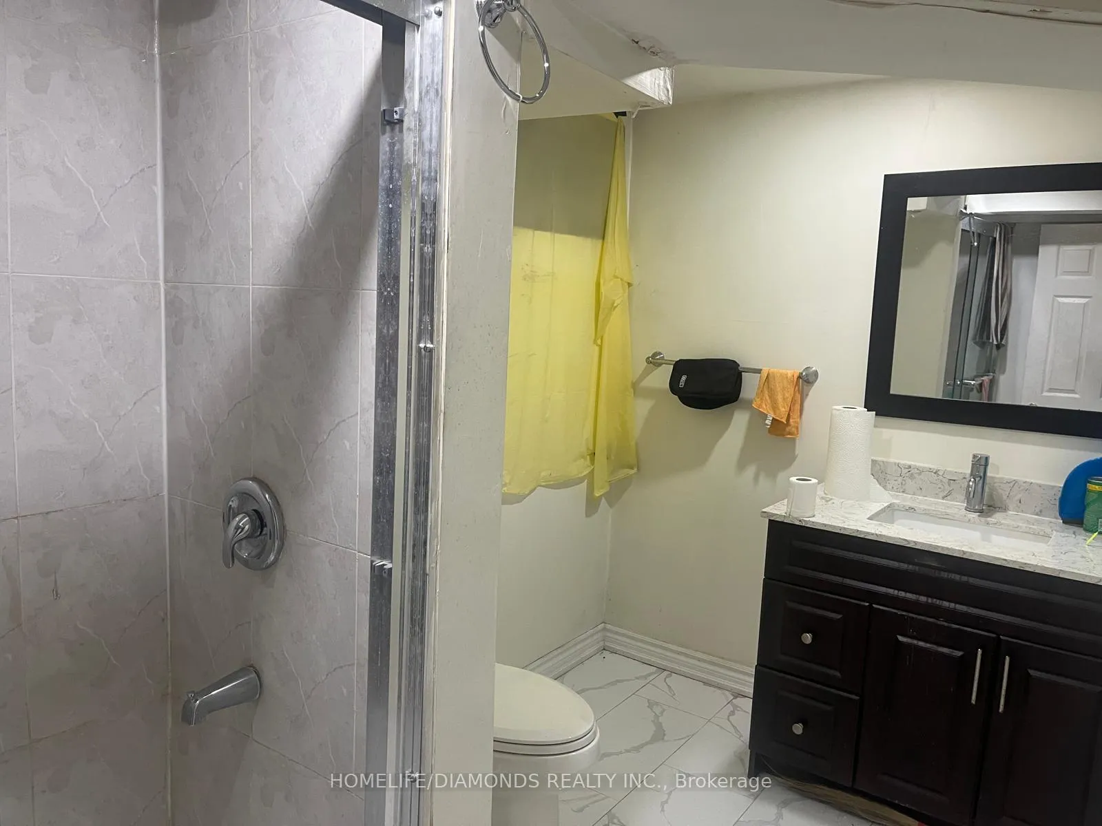 Photo 10 of 38 Bernard Street, Hamilton, McQuesten — HOMEH
