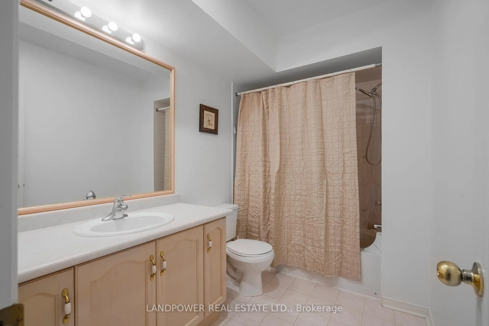 Photo 23 of 46 Angus Meadow Drive, Markham, Angus Glen — HOMEH