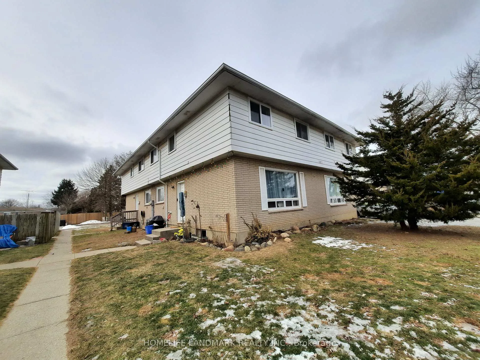 Photo 3 of 367 Sandys Street, Chatham-Kent — HOMEH