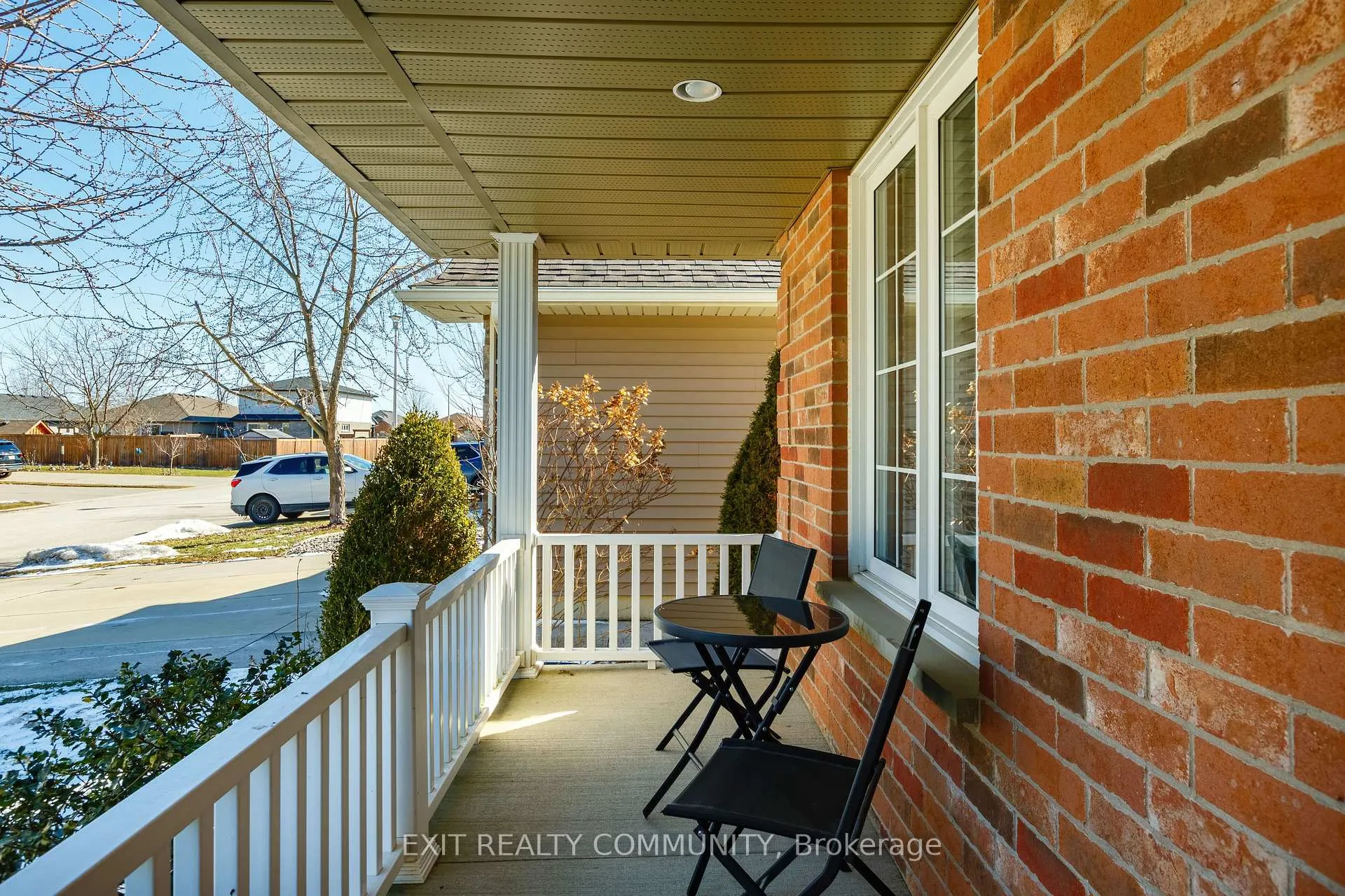 Photo 4 of 4369 Sixth Street, Enniskillen, Petrolia — HOMEH