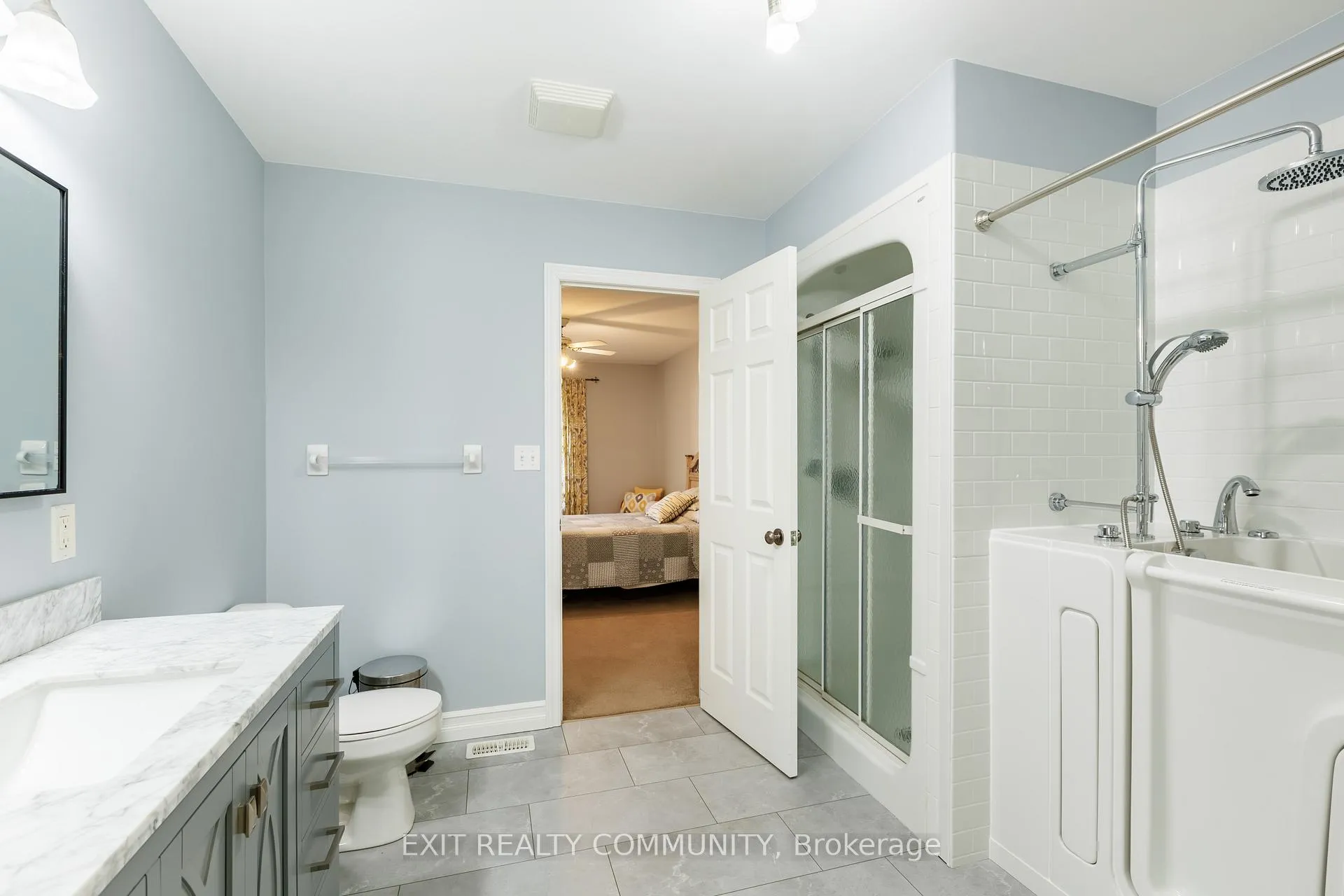 Photo 12 of 4369 Sixth Street, Enniskillen, Petrolia — HOMEH