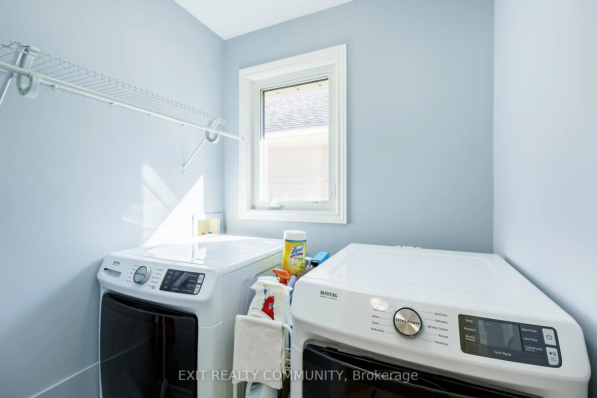 Photo 16 of 4369 Sixth Street, Enniskillen, Petrolia — HOMEH