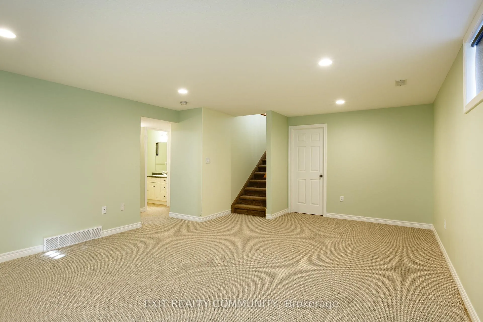 Photo 35 of 4369 Sixth Street, Enniskillen, Petrolia — HOMEH