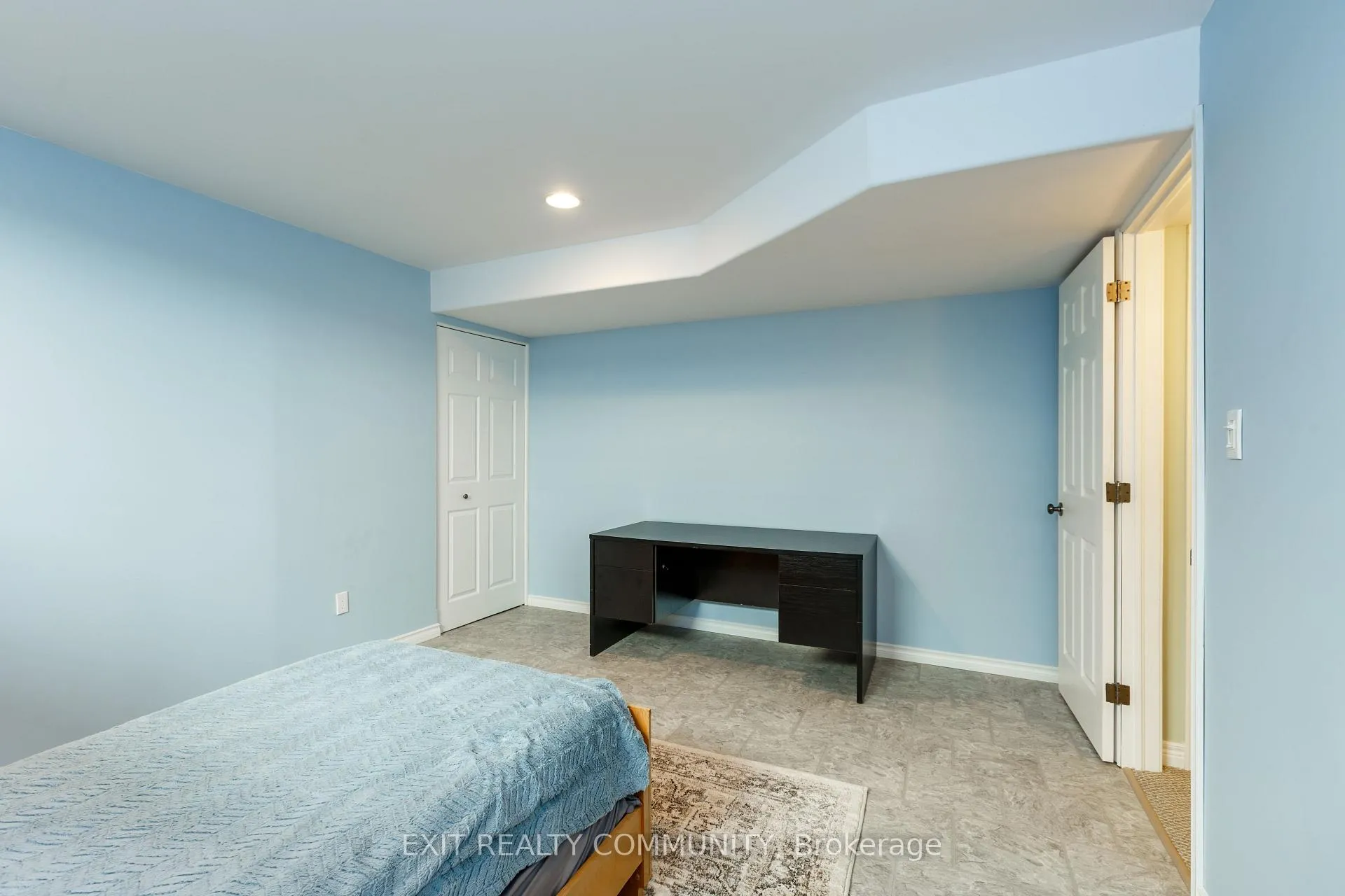 Photo 41 of 4369 Sixth Street, Enniskillen, Petrolia — HOMEH