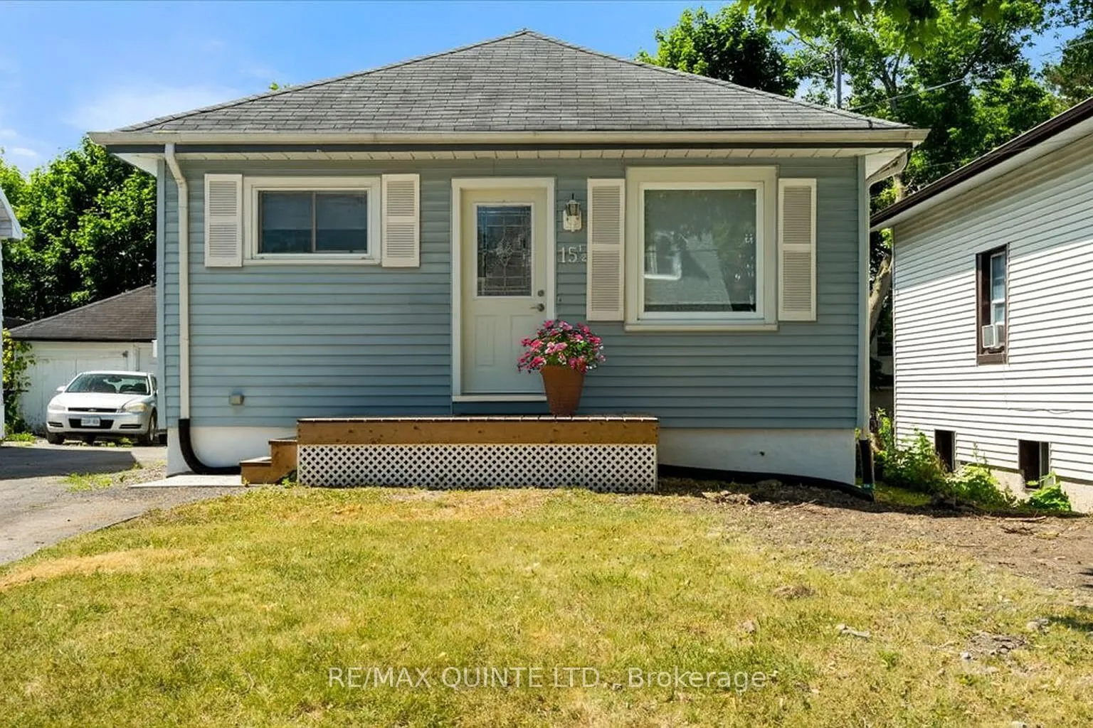 Front of 15 1/2 McCann Street
