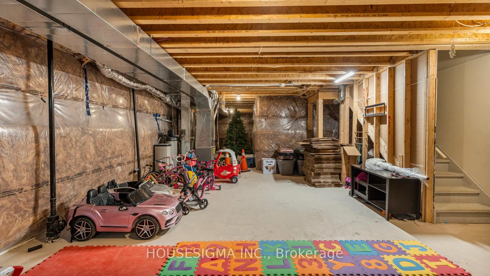 Photo 30 of 95 rainbow dr, Haldimand — HOMEH