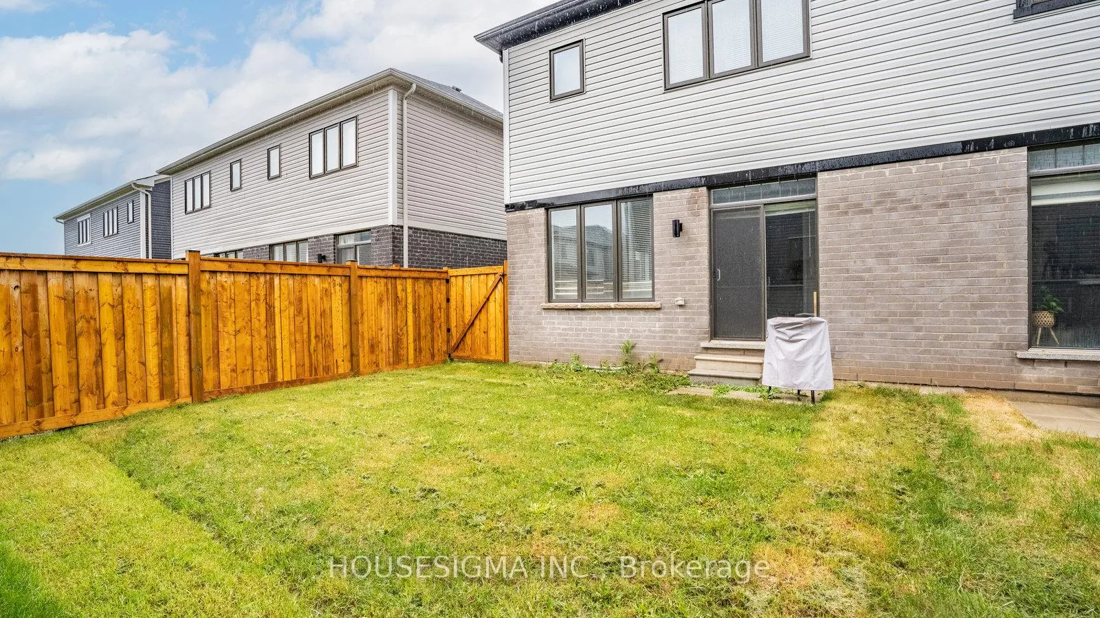Photo 34 of 95 rainbow dr, Haldimand — HOMEH