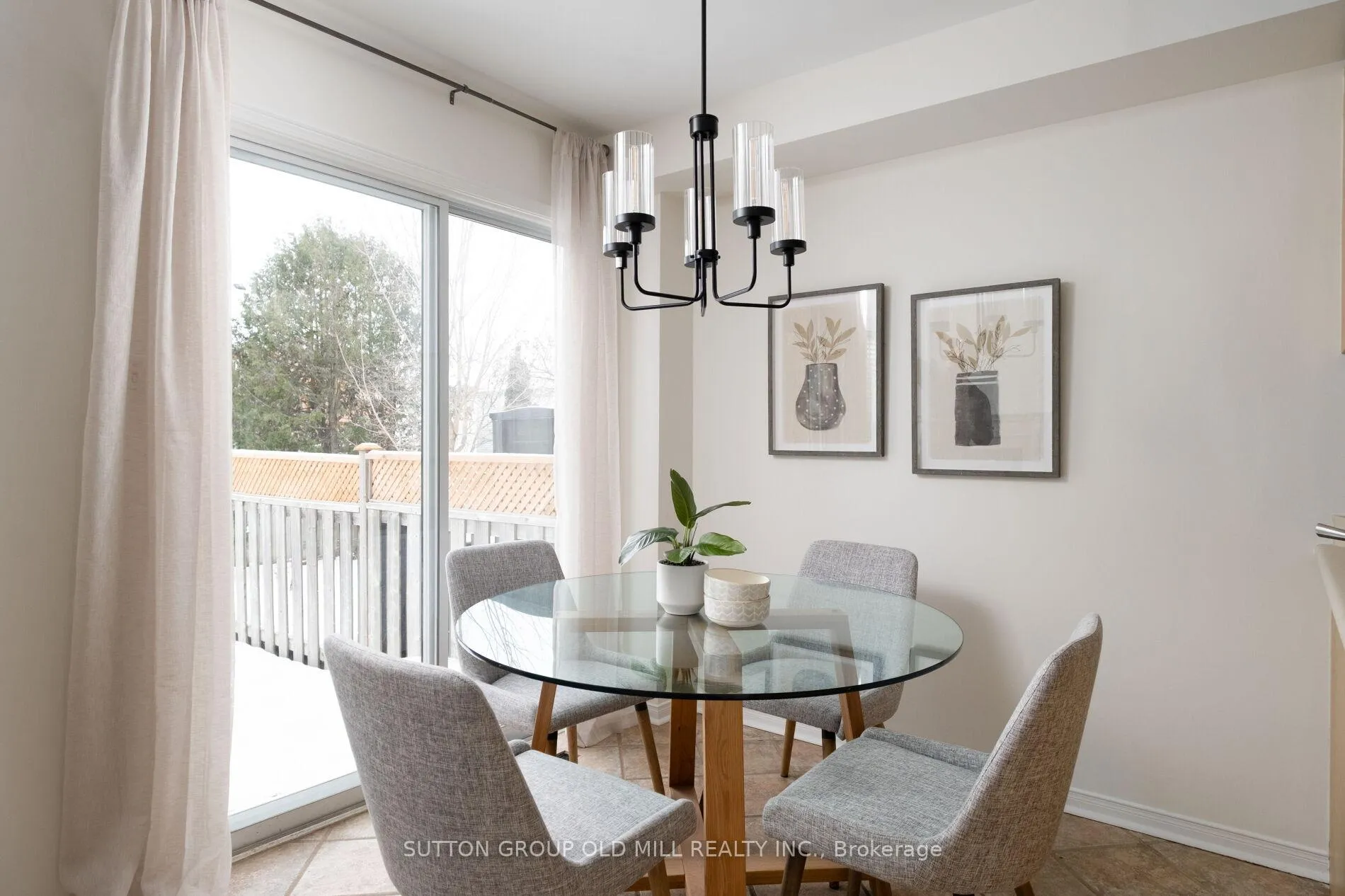 Photo 6 of 66 Zachary Pl, Whitby, Brooklin — HOMEH