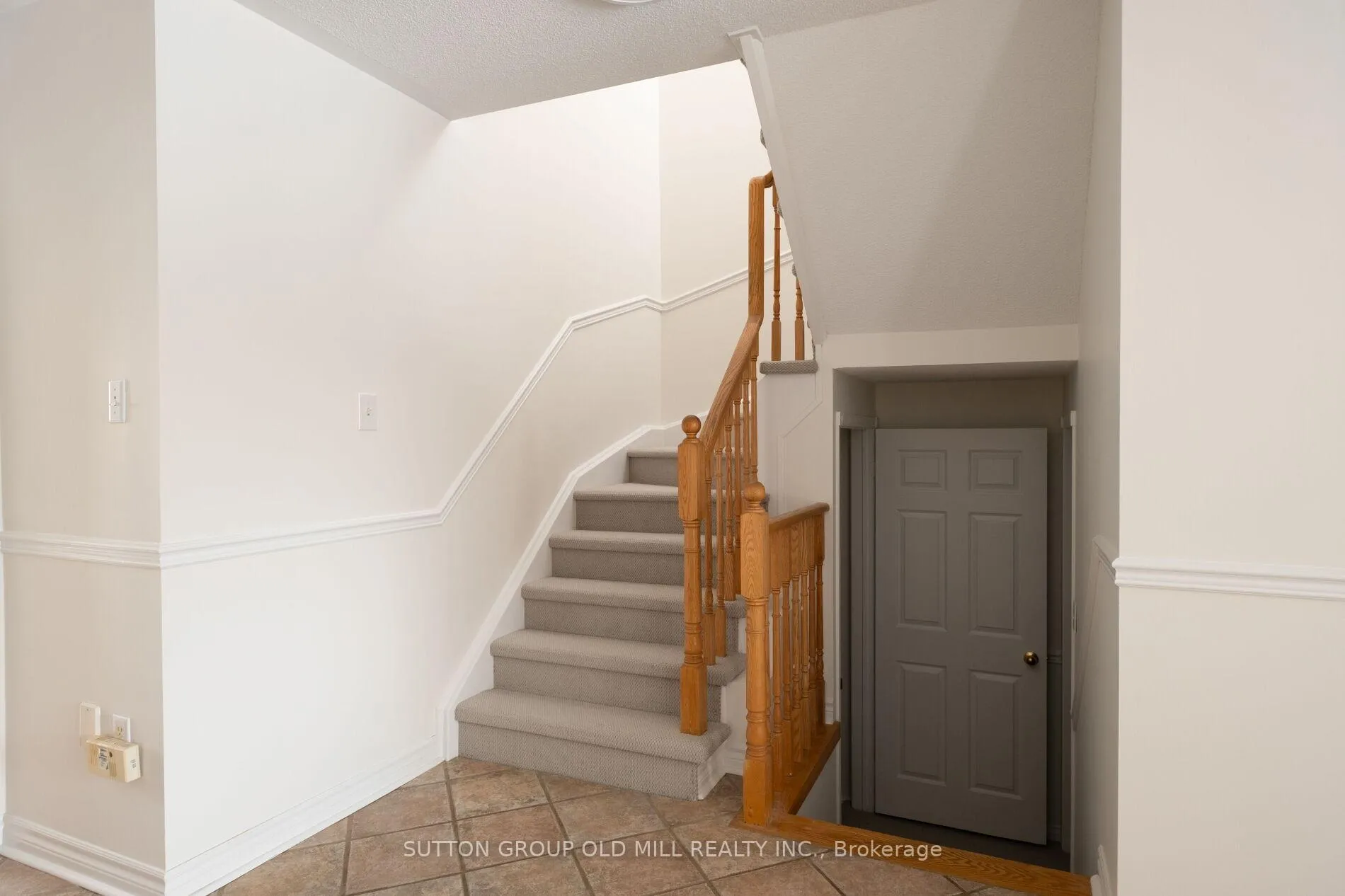 Photo 12 of 66 Zachary Pl, Whitby, Brooklin — HOMEH