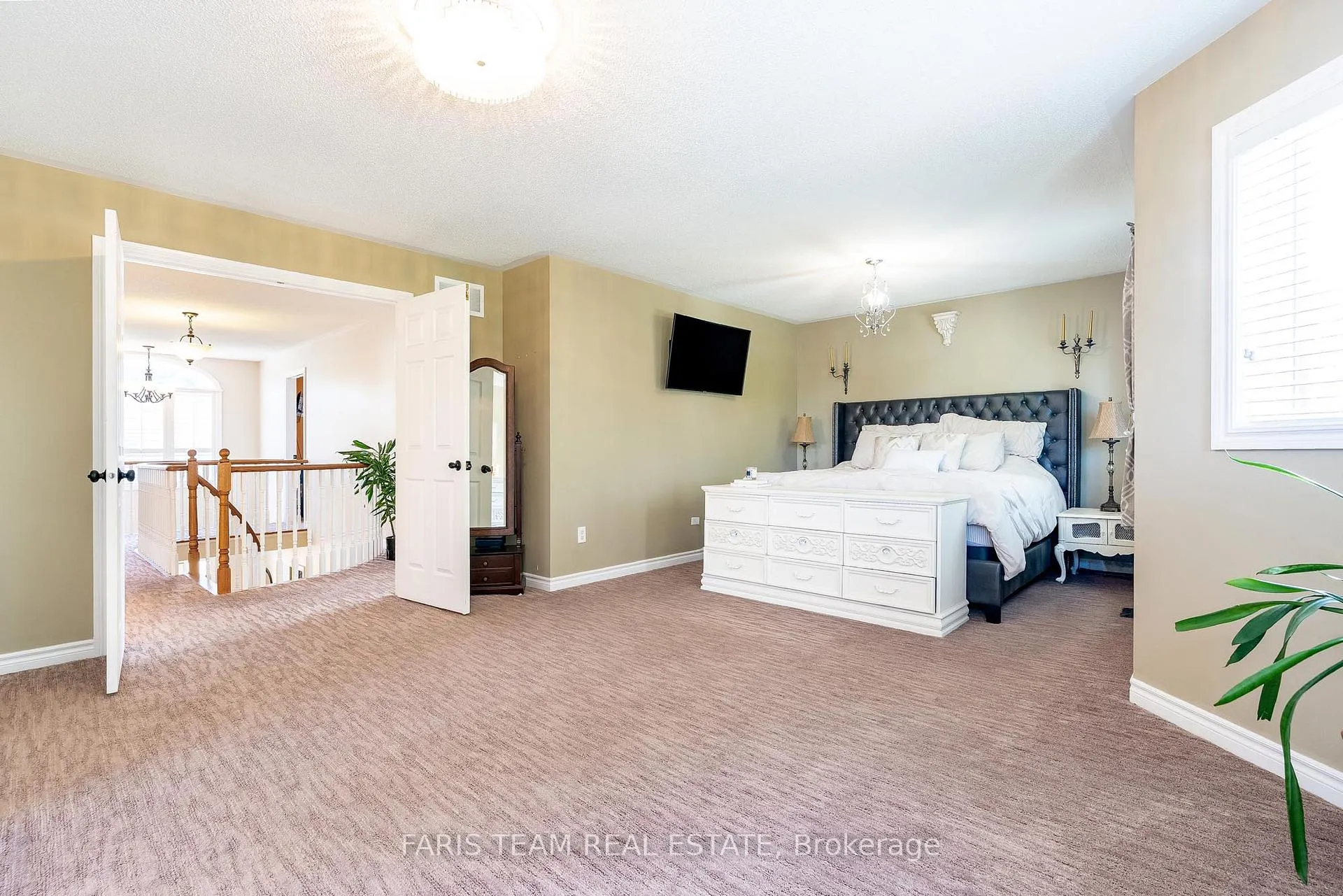 Photo 10 of 136 Griffin Street, Midland — HOMEH