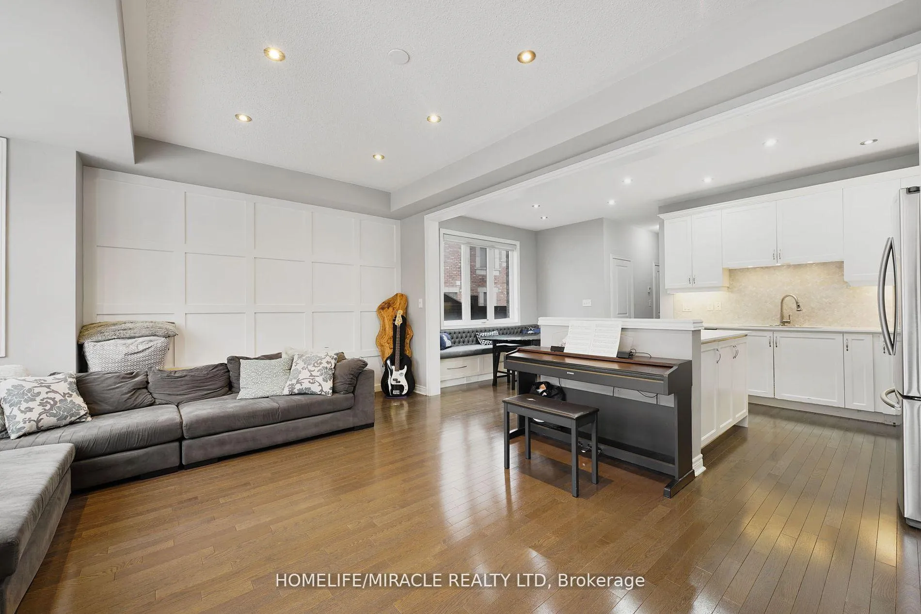 Photo 9 of 36 Bernadino Street, Brampton, Bram East — HOMEH