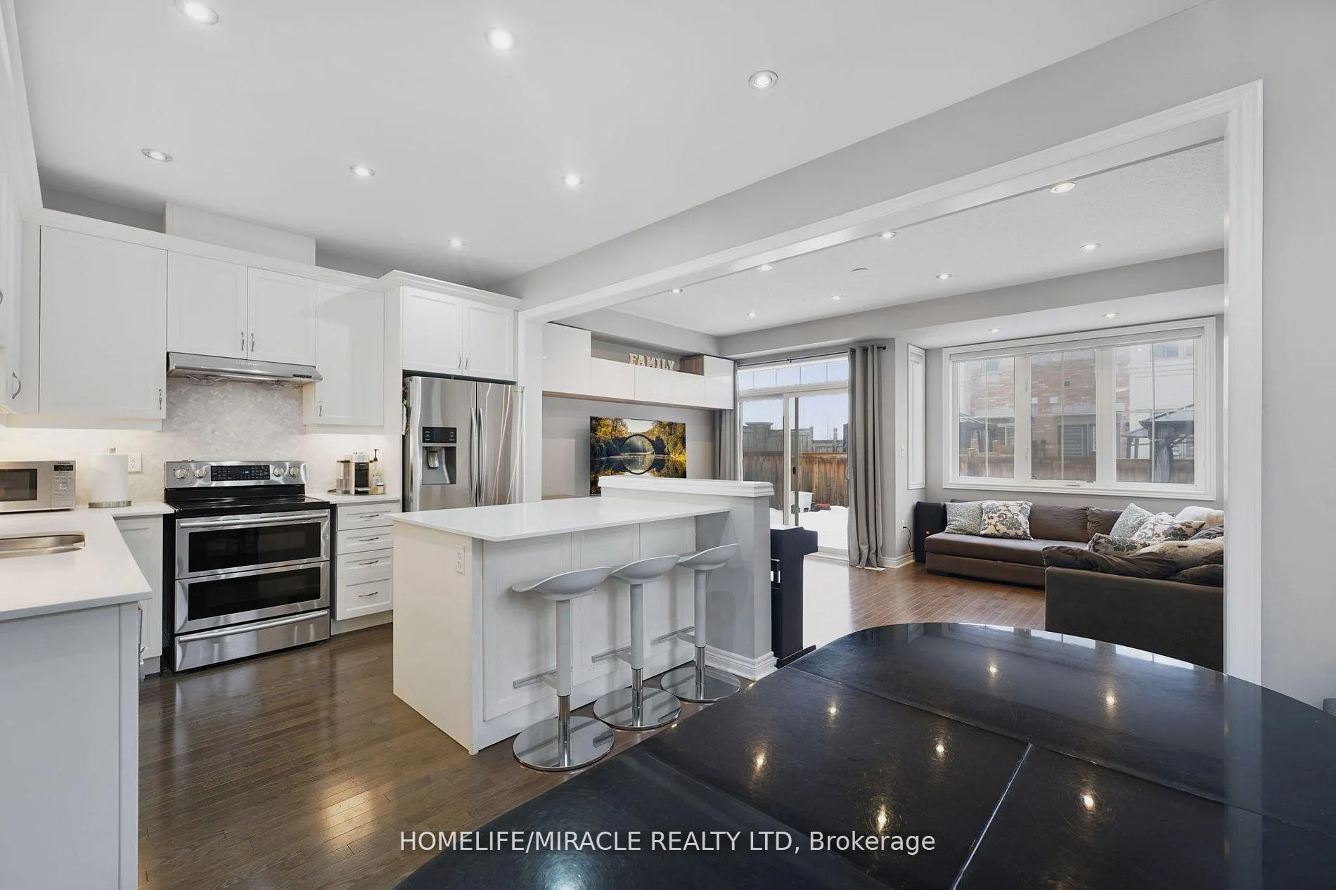 Photo 11 of 36 Bernadino Street, Brampton, Bram East — HOMEH