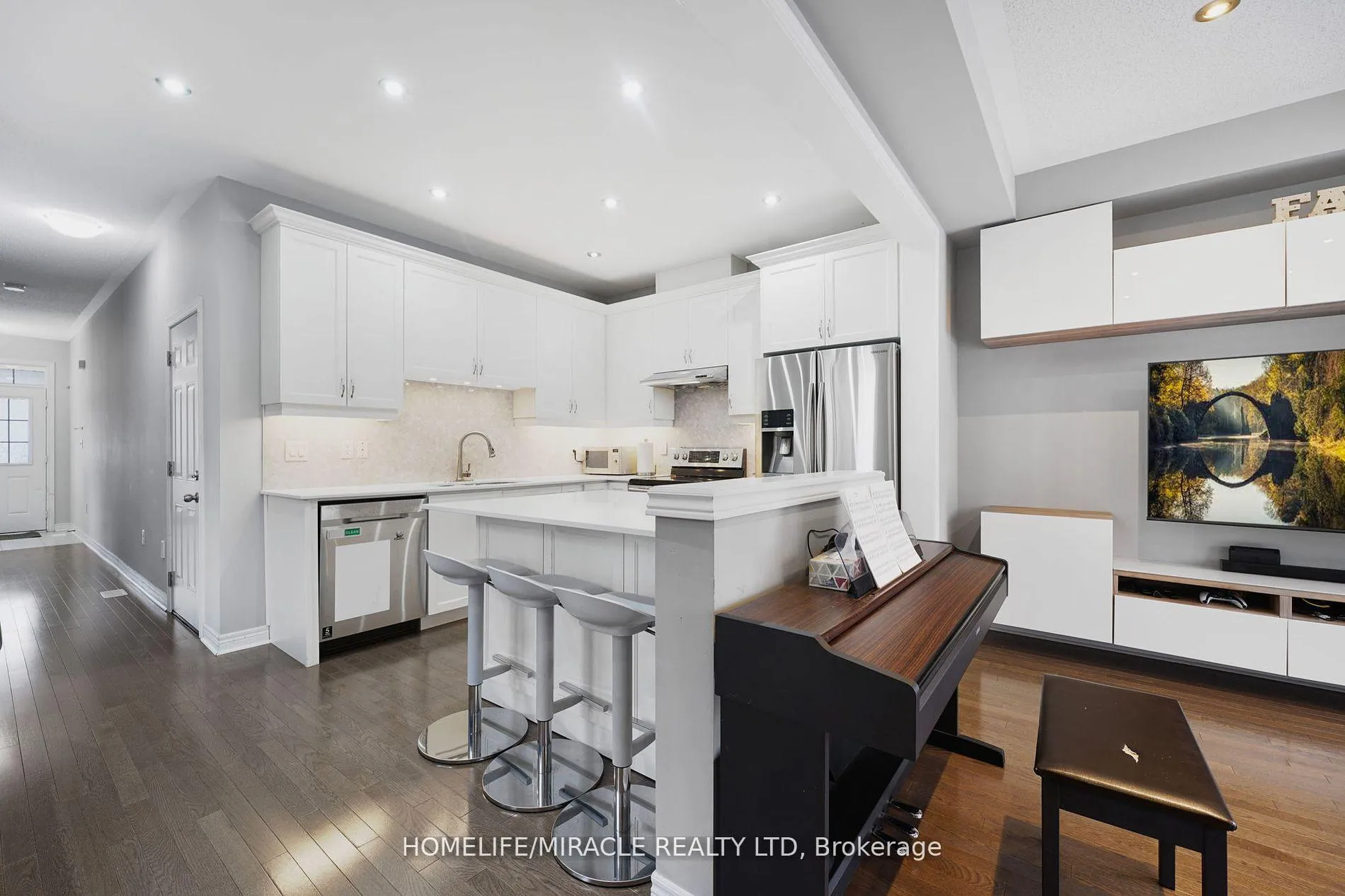 Photo 15 of 36 Bernadino Street, Brampton, Bram East — HOMEH