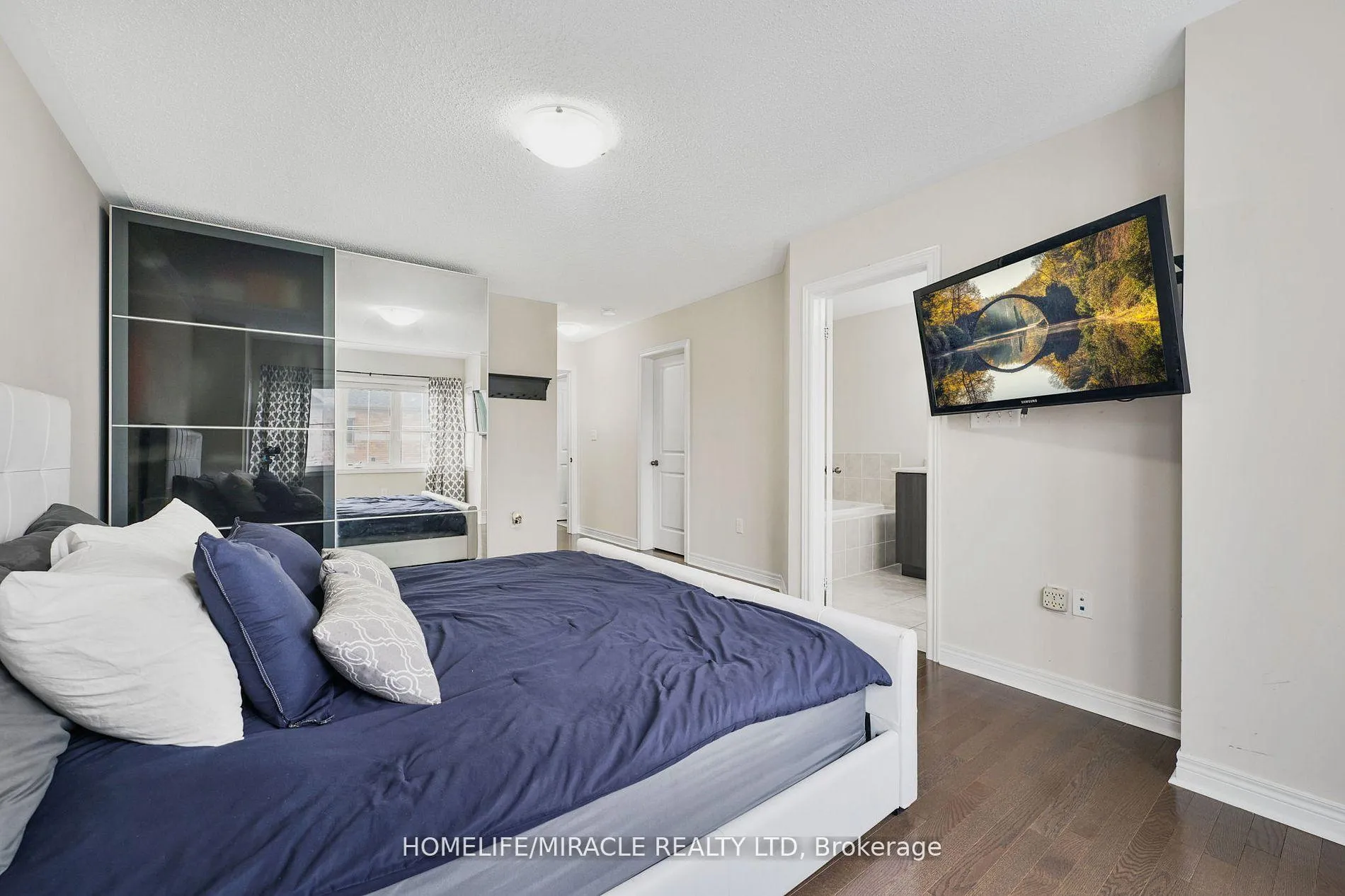 Photo 23 of 36 Bernadino Street, Brampton, Bram East — HOMEH
