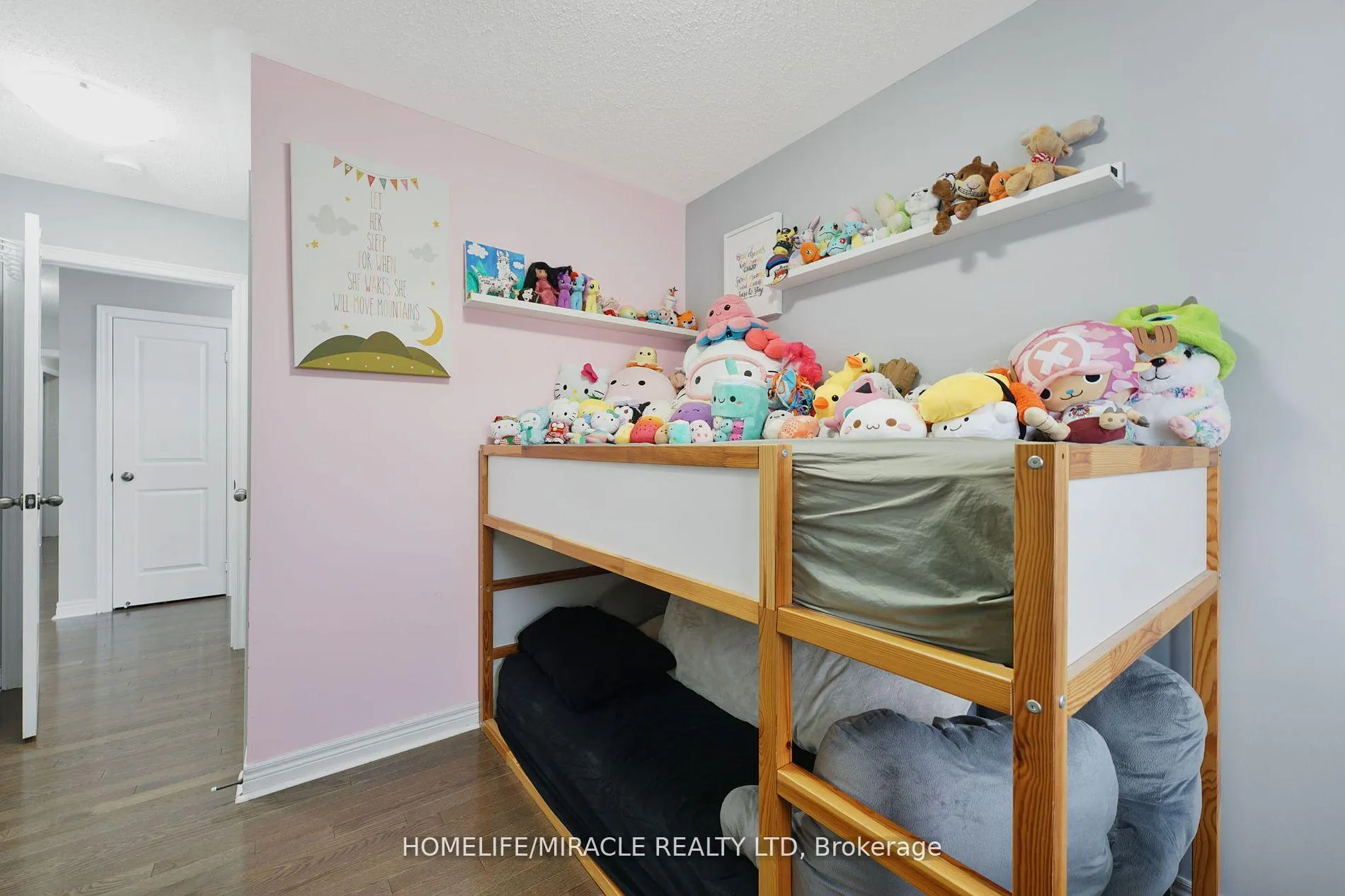 Photo 27 of 36 Bernadino Street, Brampton, Bram East — HOMEH
