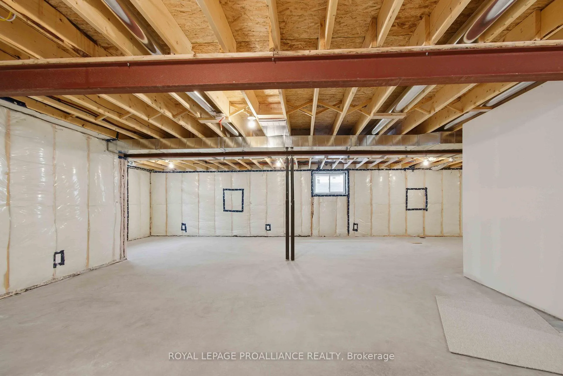 Photo 27 of 29 Schmidt Way, Quinte West, Murray Ward — HOMEH