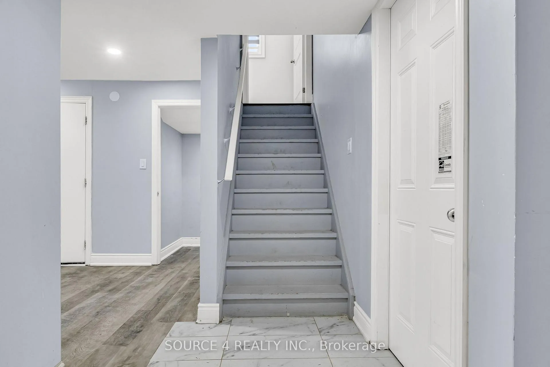 Photo 28 of 25 Vineyard Drive, Brampton, Bram West — HOMEH