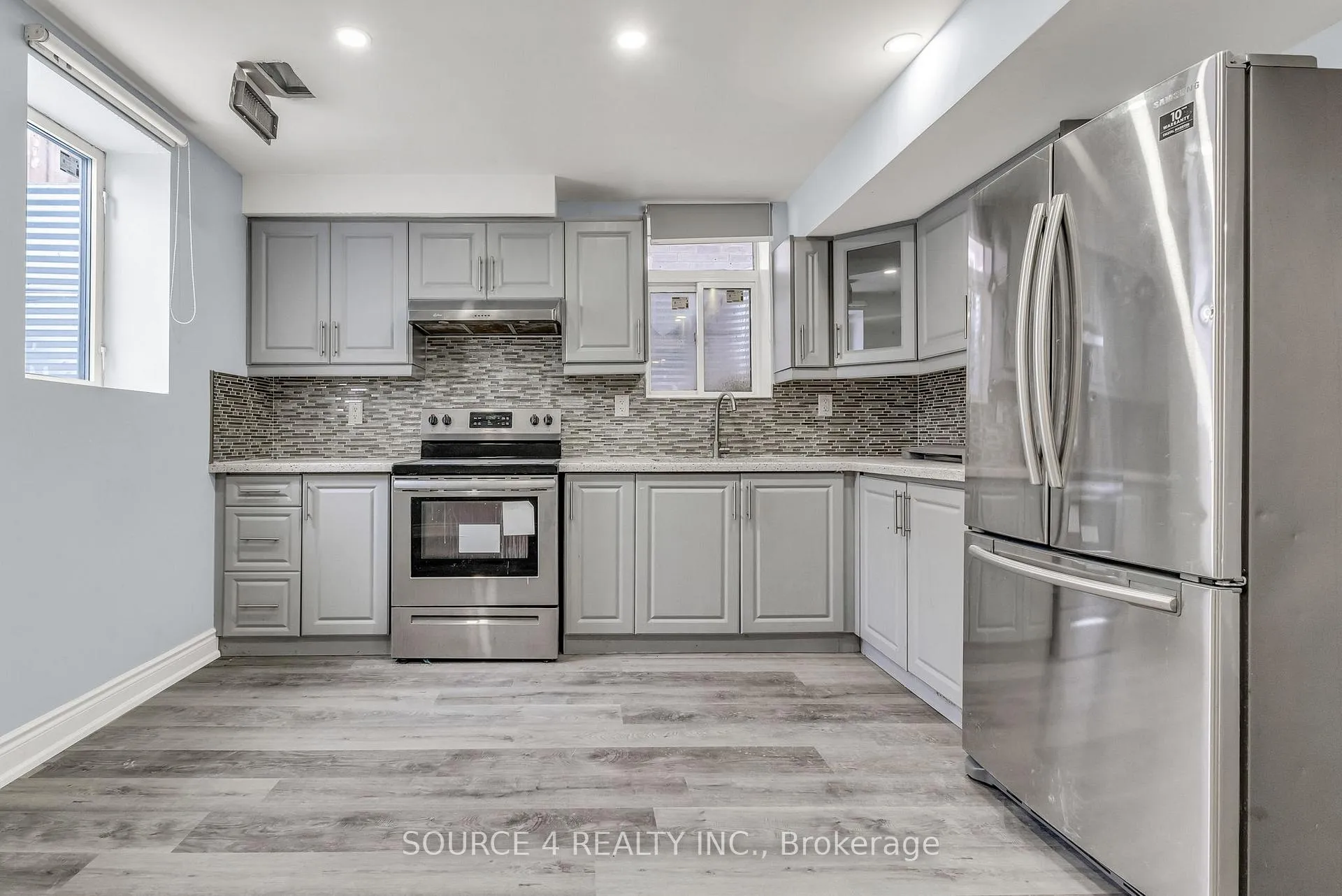 Photo 36 of 25 Vineyard Drive, Brampton, Bram West — HOMEH
