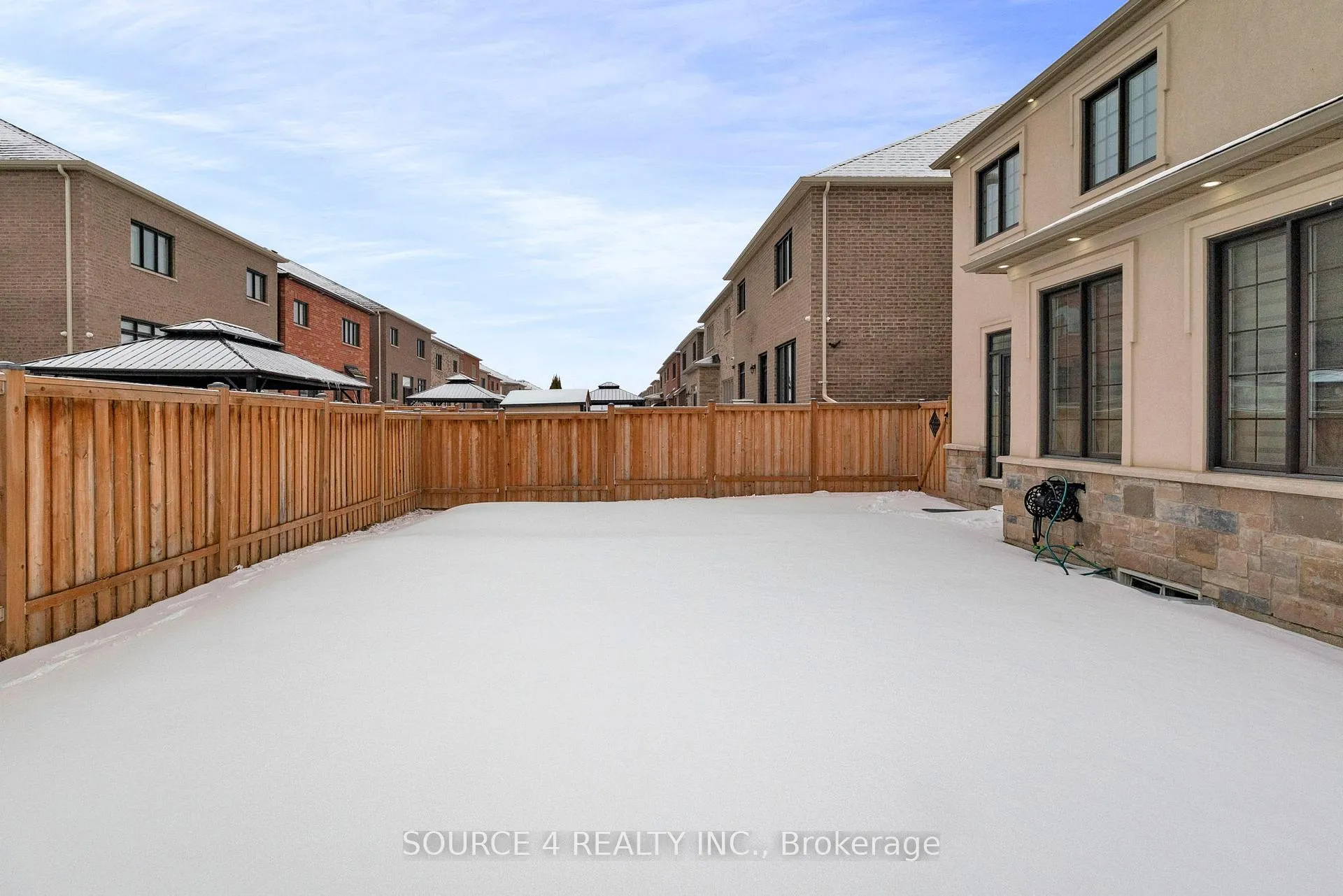 Photo 40 of 25 Vineyard Drive, Brampton, Bram West — HOMEH