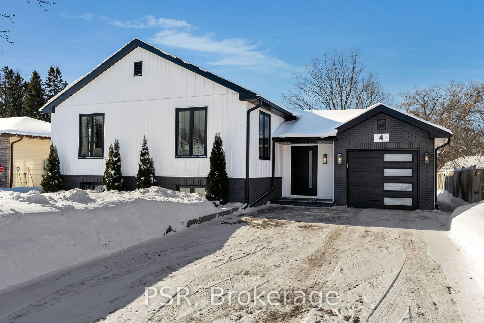 Photo 2 of 4 Centennial Avenue, Springwater, Elmvale — HOMEH