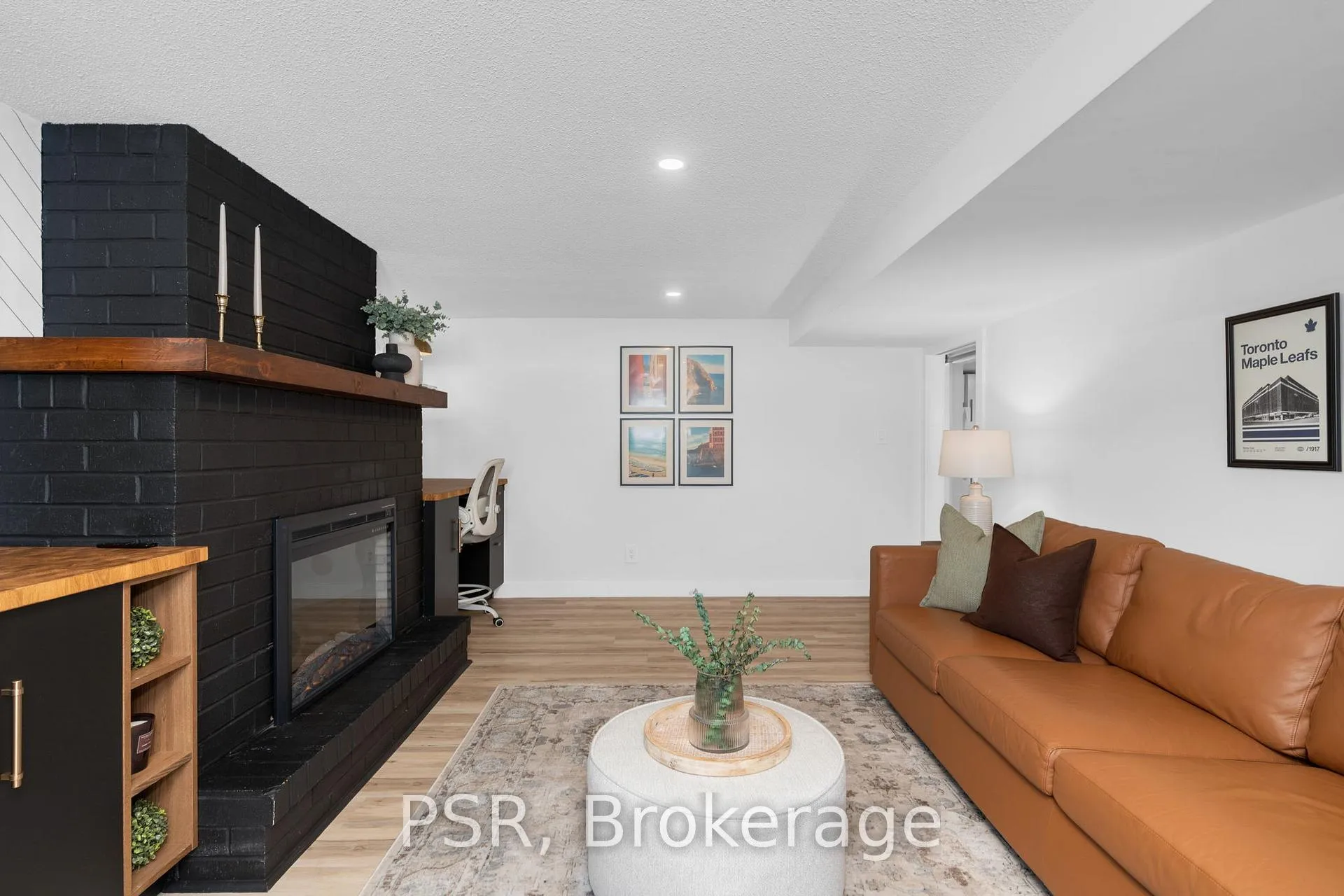 Photo 26 of 4 Centennial Avenue, Springwater, Elmvale — HOMEH
