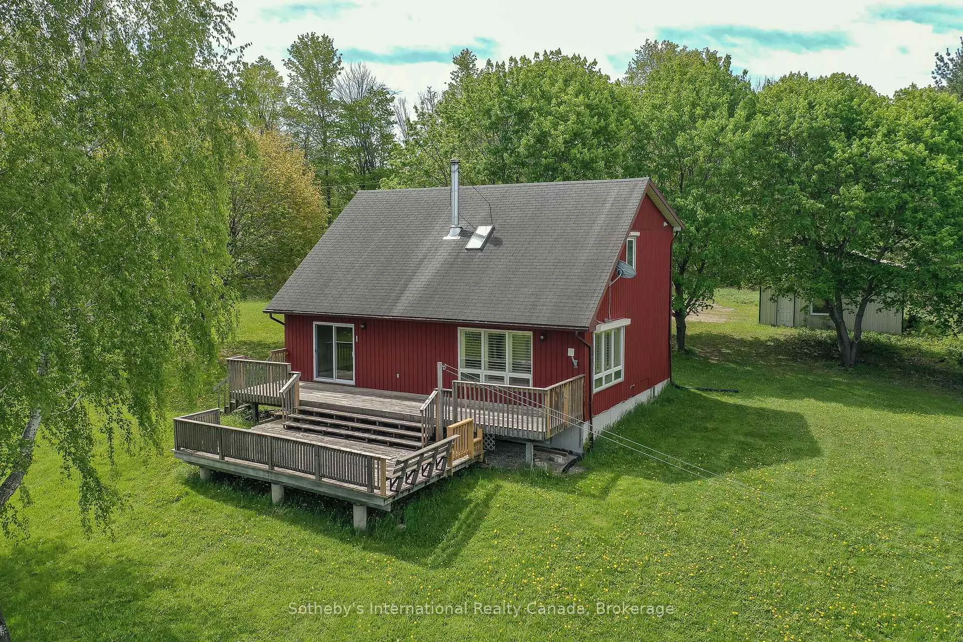 Photo 2 of 608173 12th Side Road, Blue Mountains — HOMEH