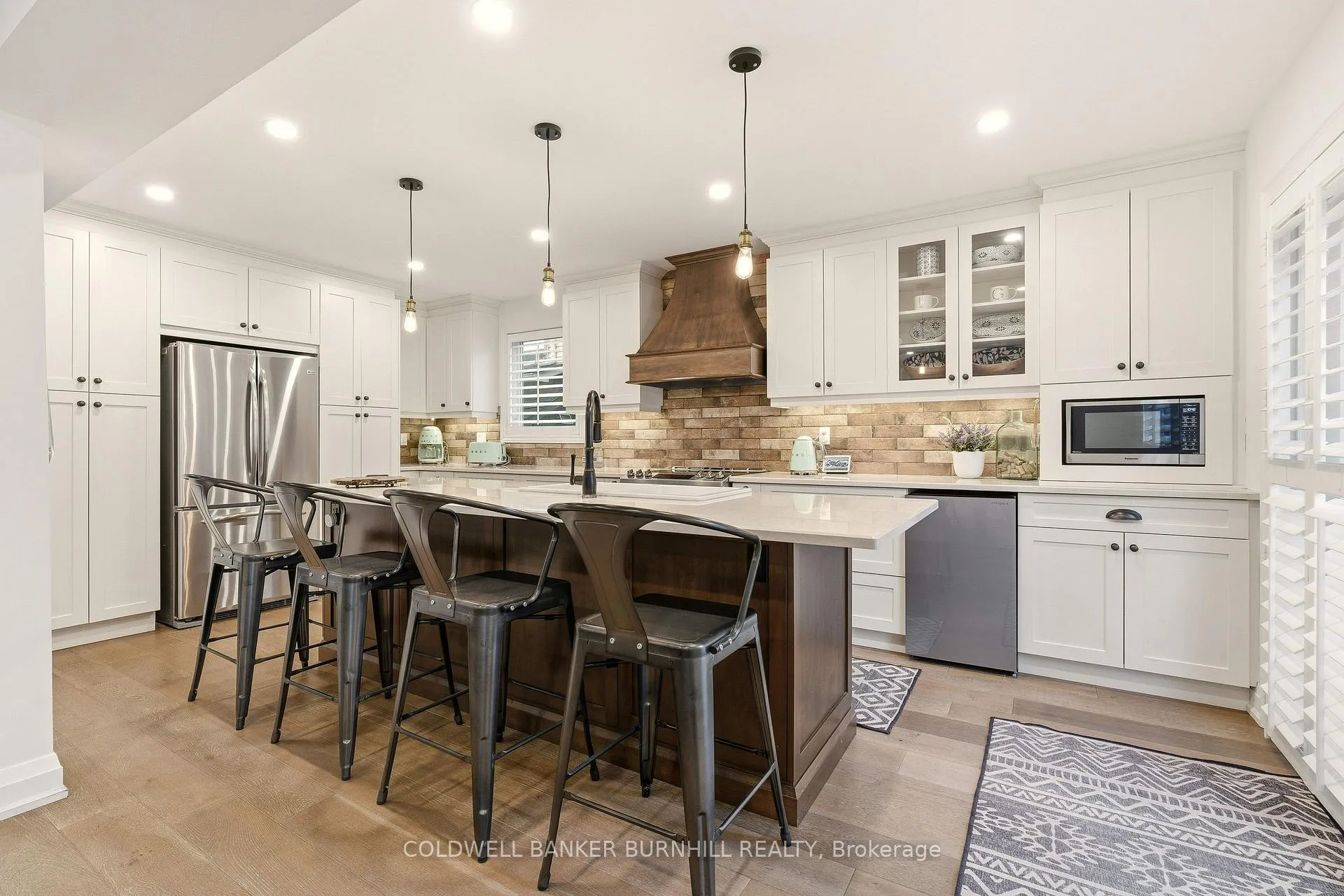 Photo 9 of 3196 Desmond Drive, Burlington, Headon — HOMEH