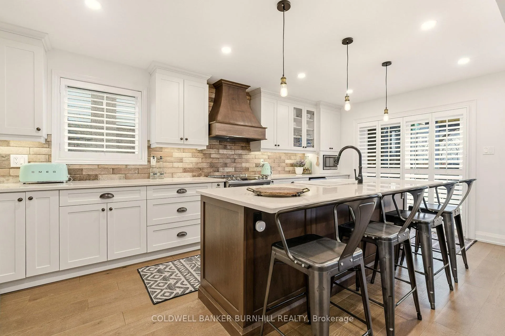 Photo 10 of 3196 Desmond Drive, Burlington, Headon — HOMEH