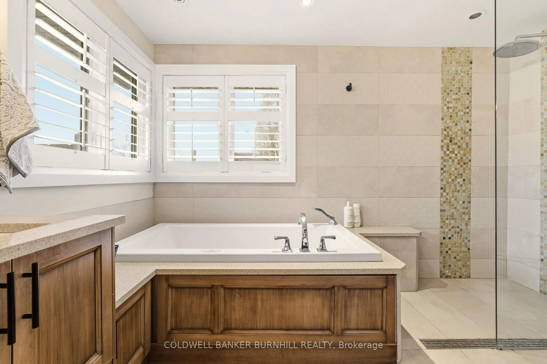 Photo 30 of 3196 Desmond Drive, Burlington, Headon — HOMEH