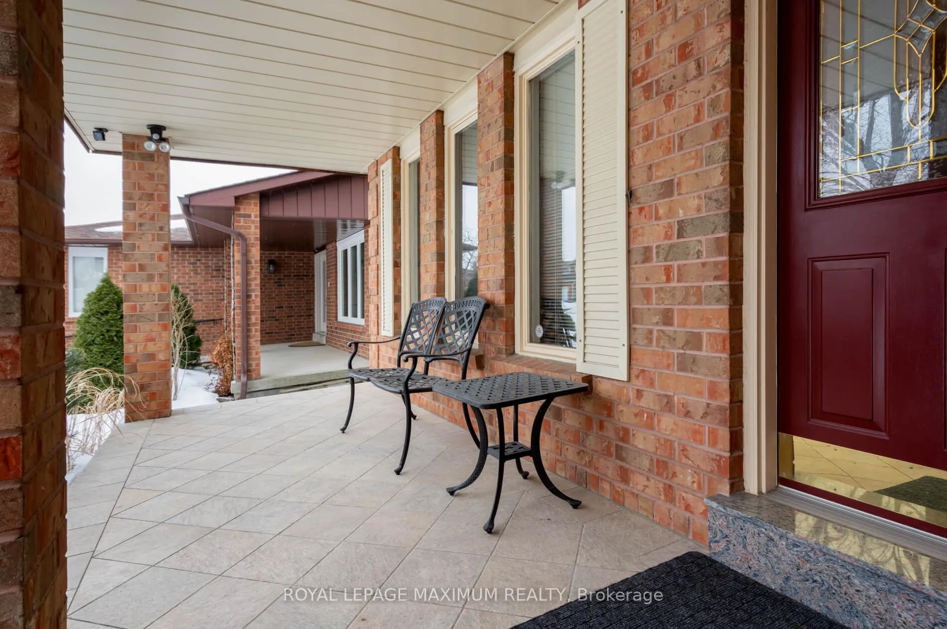 Photo 2 of 252 Triton Avenue, Vaughan, West Woodbridge — HOMEH